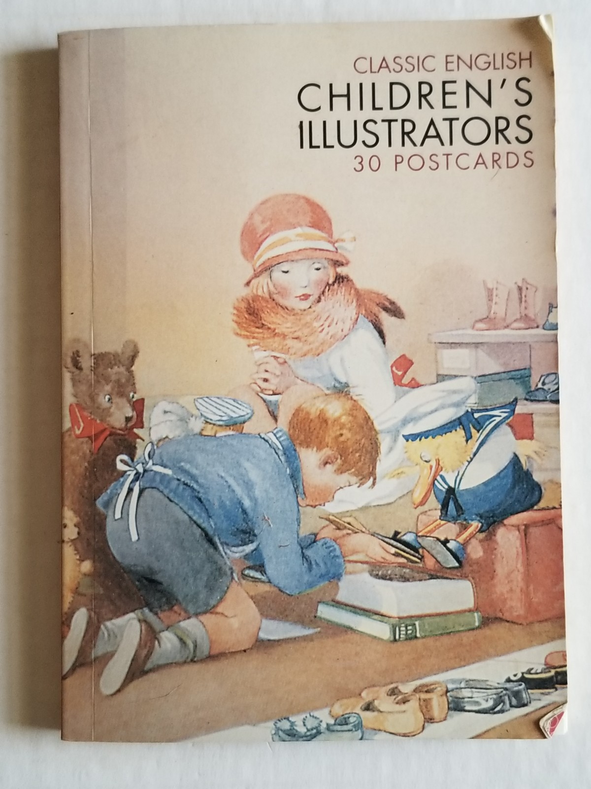Classic English Children’s Illustrators : A Book of 30 Postcards 15 Illustrators