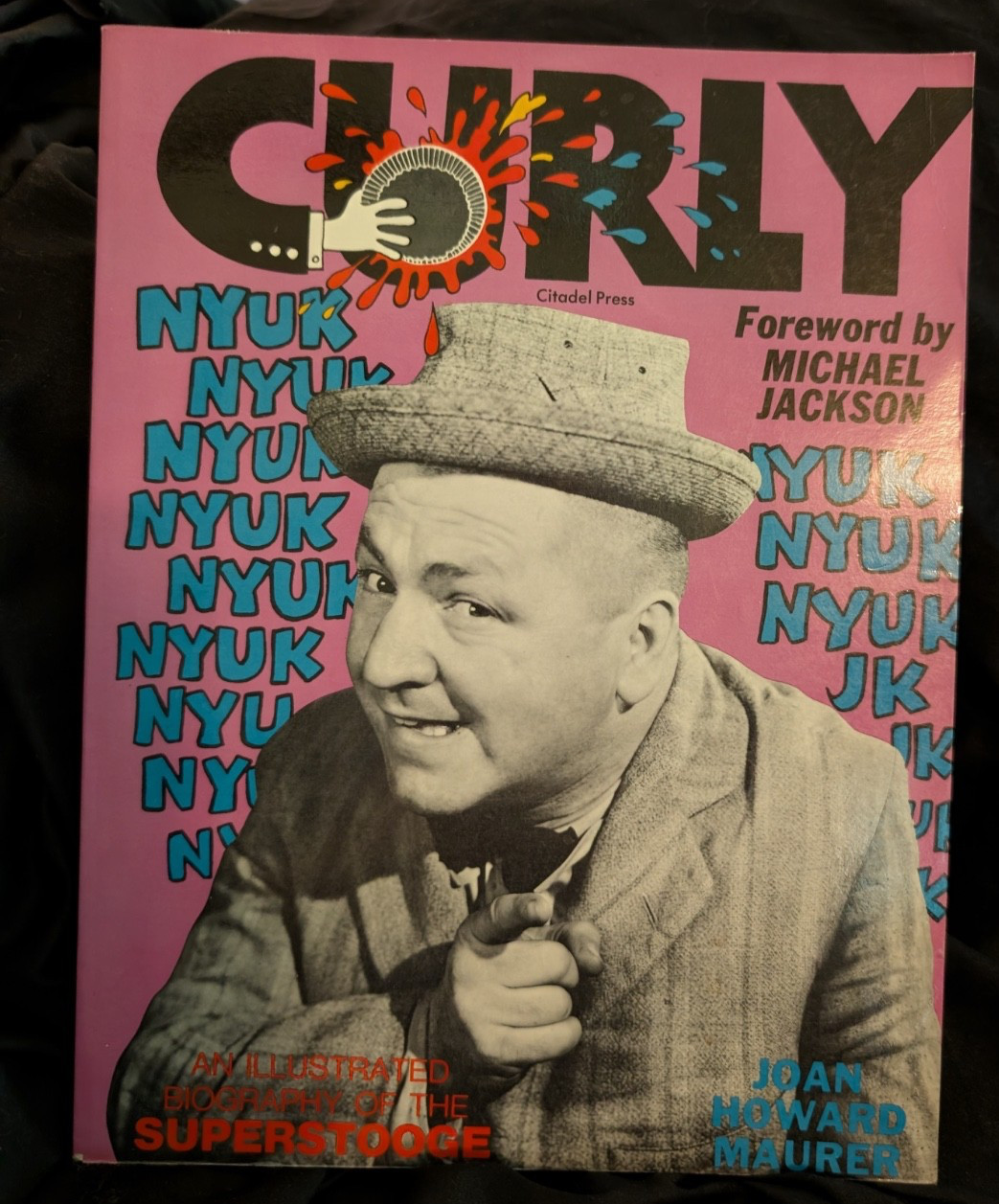 Curly-Superstooge Biography-Nyuk, Nuuk-book-soft cover