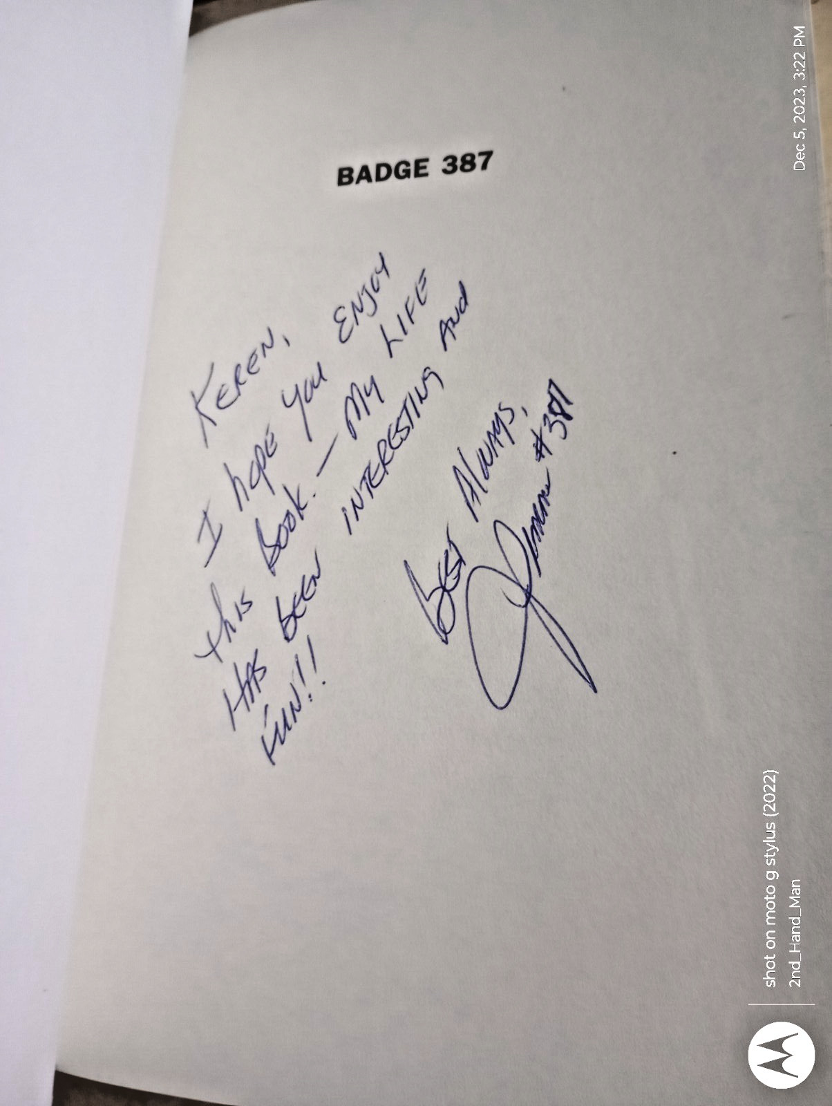 2016 BADGE 387 JIM SIMONE (SIGNED /INSCRIBED) ROBERT SBERNA PB/PAPERBACK BOOK