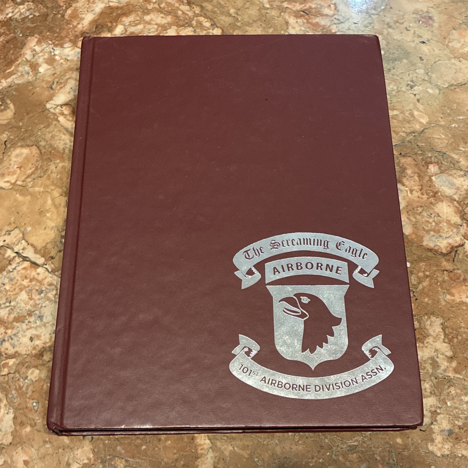 Book Screaming Eagles 101st Airborne Division Association Army Military Books