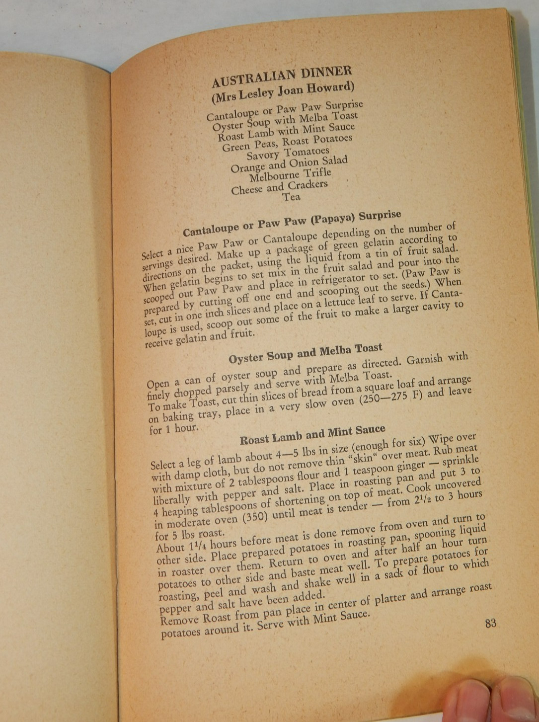 1940S THE MESS KIT AIRFIELD KASERNE, NELLINGEN, OFFICERS’ WIVES’ CLUB COOKBOOK