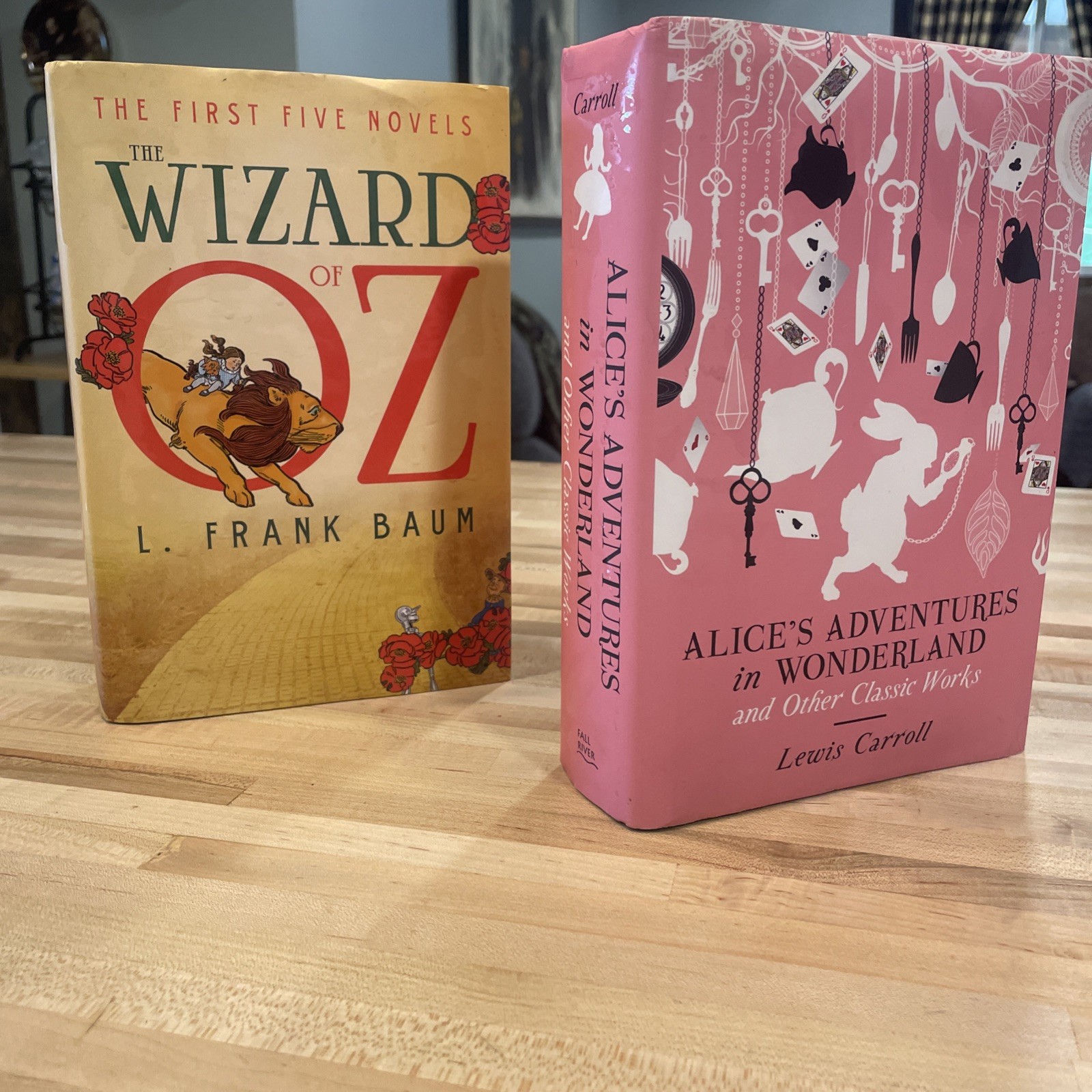 Set Of Two Classic Novels, The Wizard Of Oz And Alice’s Adventures In Wonderland