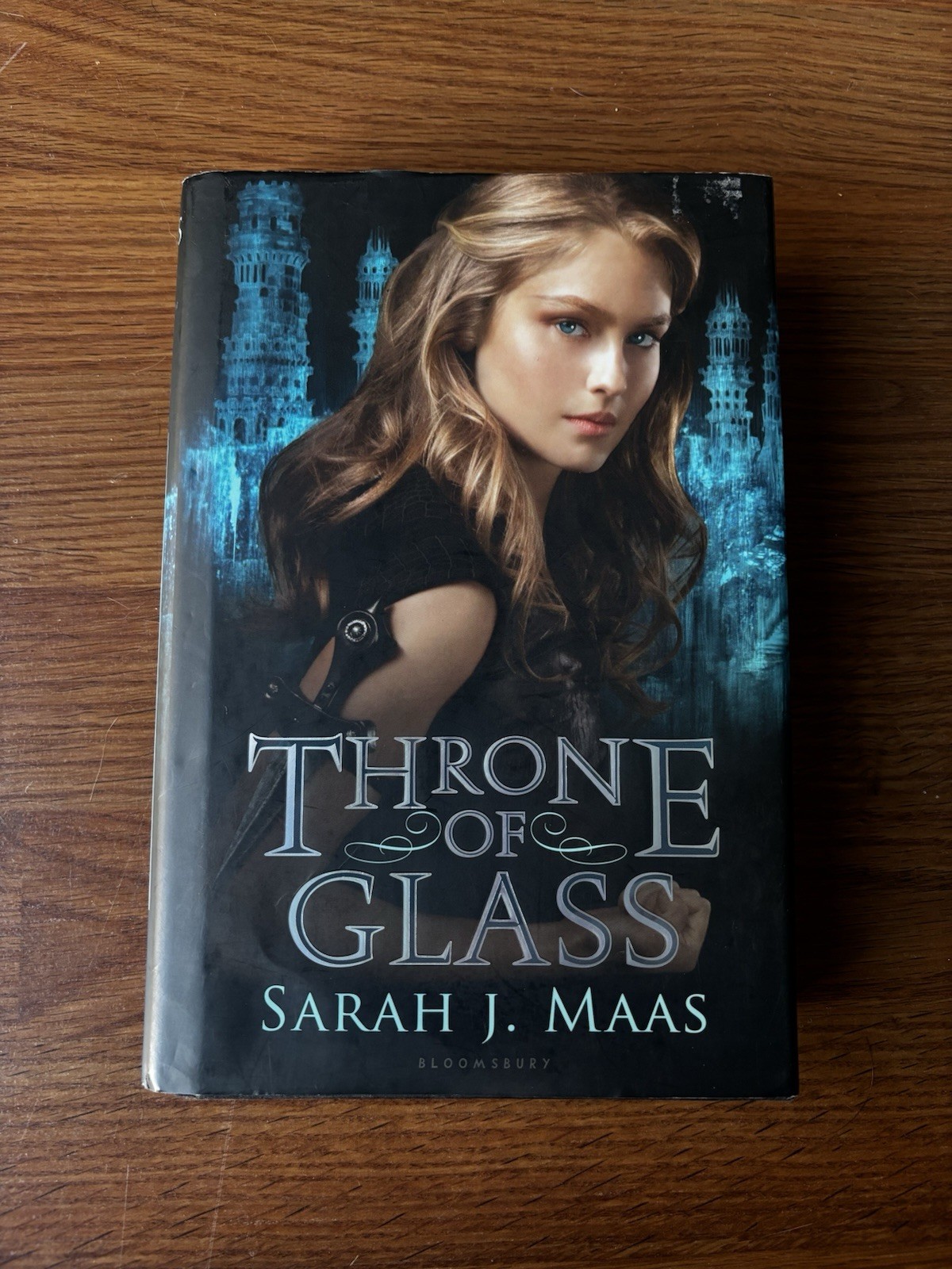 Throne of Glass Sarah J. Maas 1st Edition / 1st Print Cover