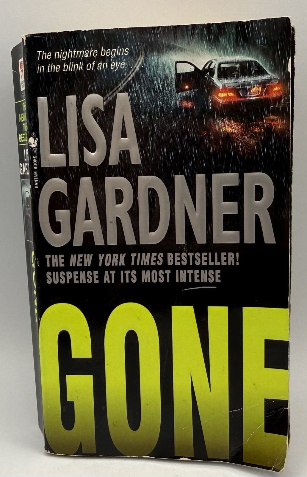 Gone Paperback Book by Lisa Gardner (NYT New York Times Best Seller Fiction)