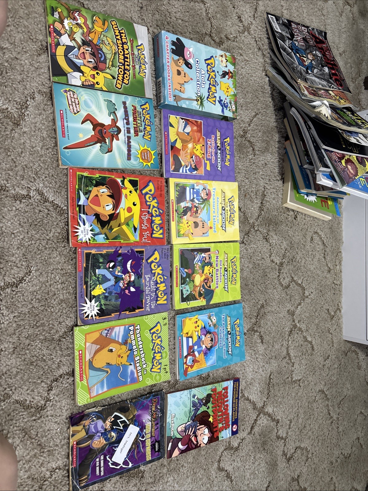Pokémon Book Lot Of 10 (good) With Random Fake Pokémon Book (cooked As Hell)