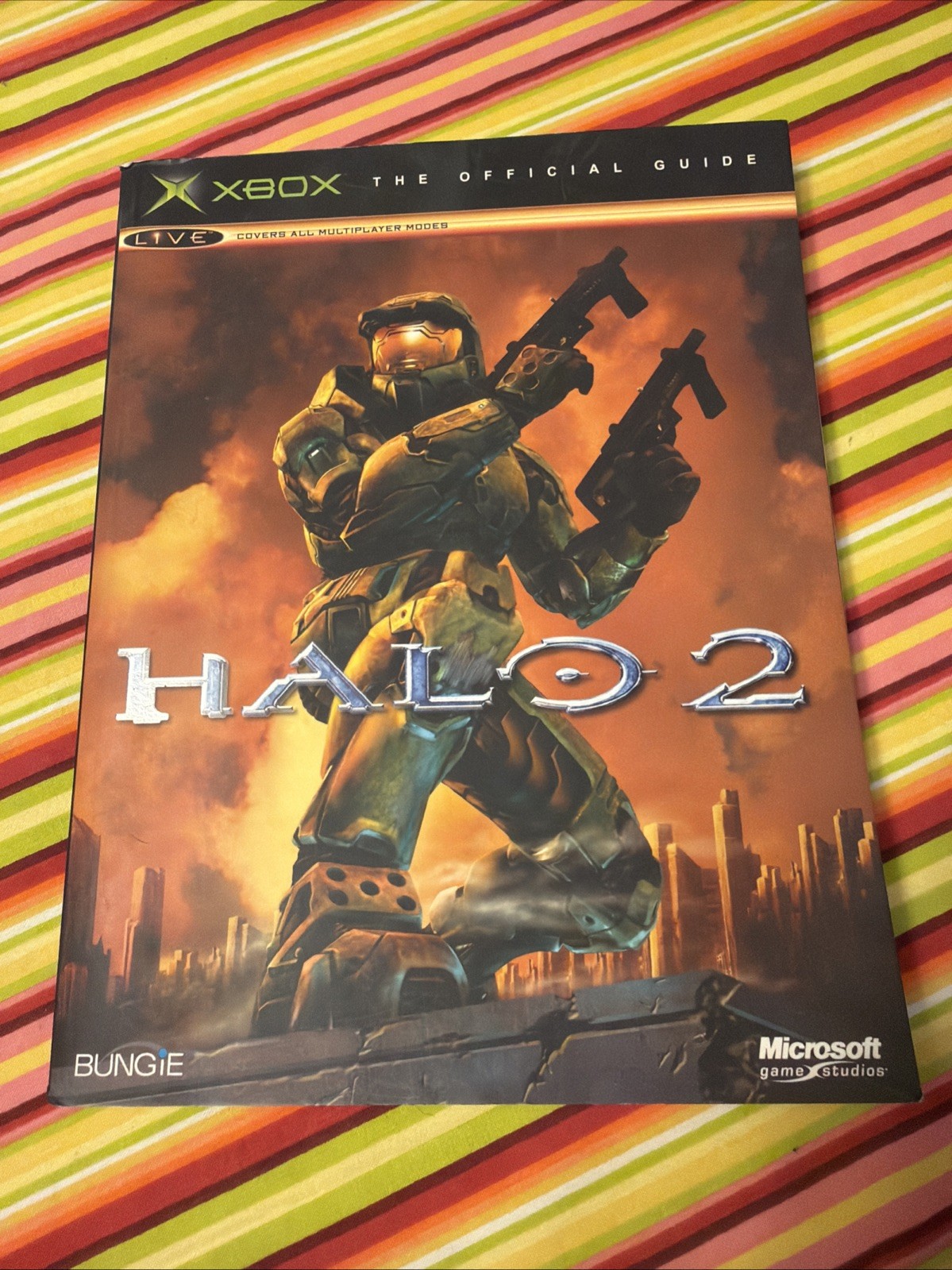 Xbox Halo 2 Official Strategy Guide Microsoft 2004 Paperback Book Bungie