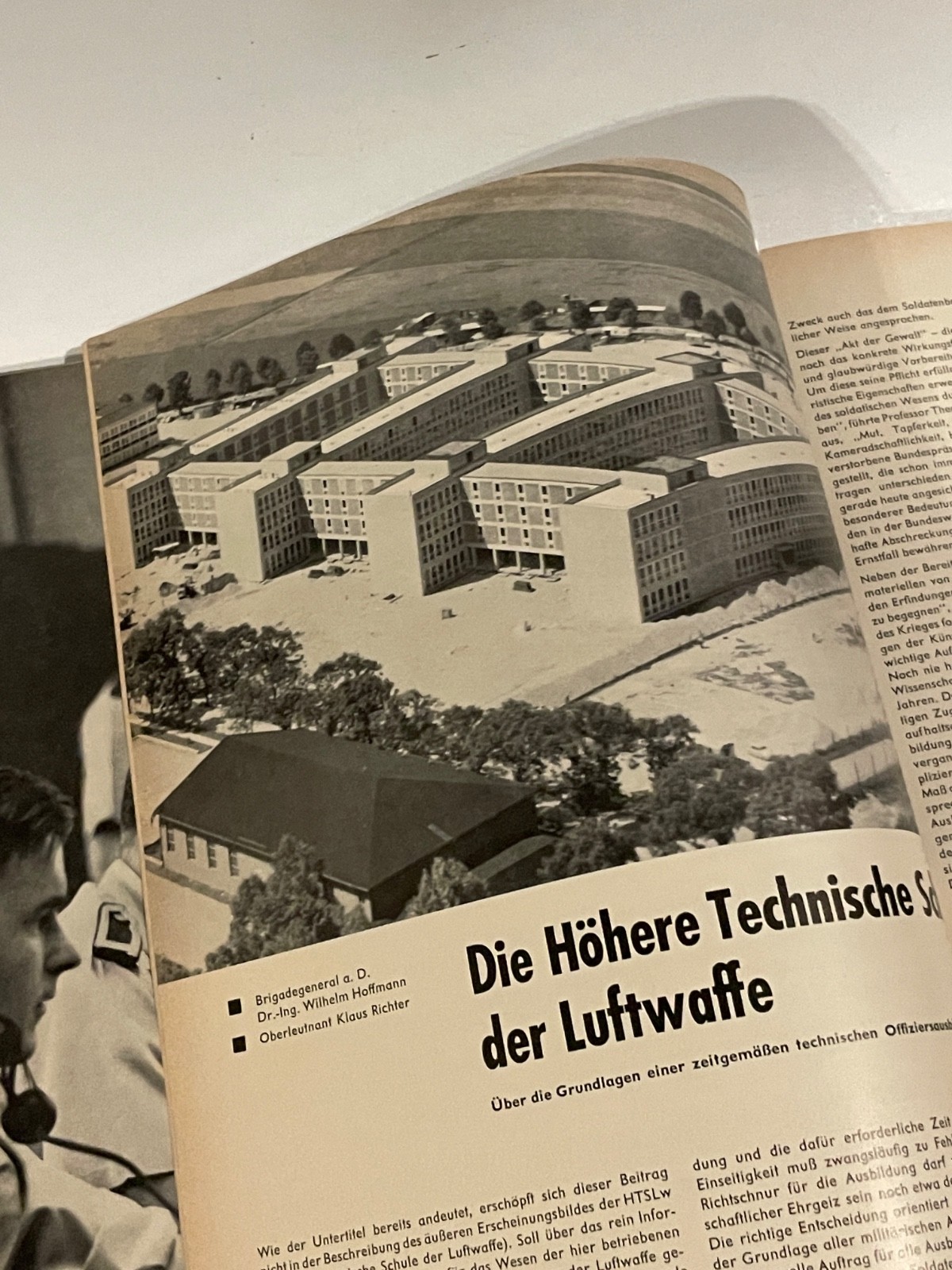 1964 Jahrbuch der Luftwaffe Folge 1 Edited by Kurt Neher Vintage Hardback Book