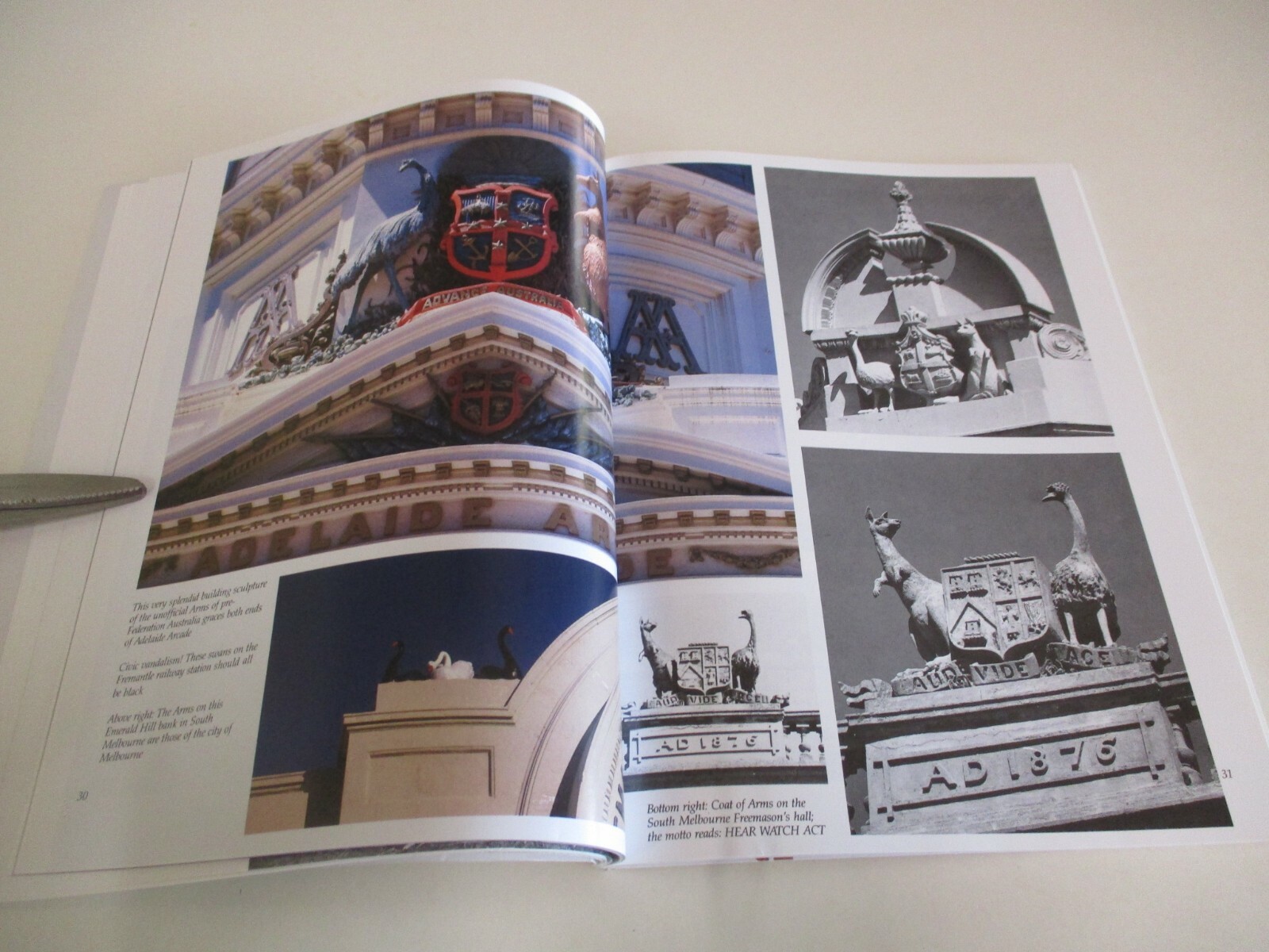 Aussie-Osities – Vane Lindesay – Australian Images & Symbols – 106 Pages – 1988