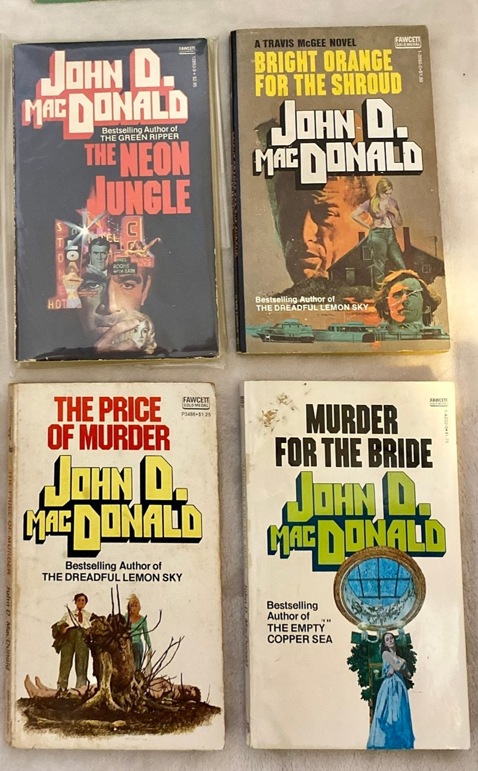 Travis McGee JOHN D MACDONALD LOW Flat Rate Shipping 4 AS MANY GOOD PB U WANT #1