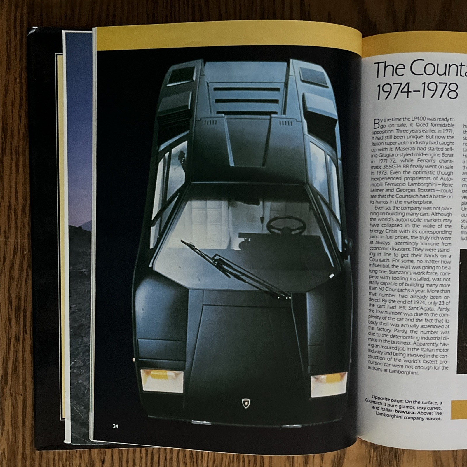 LAMBORGHINI COUNTACH By Graham Robson – Hardcover Book. Complete!
