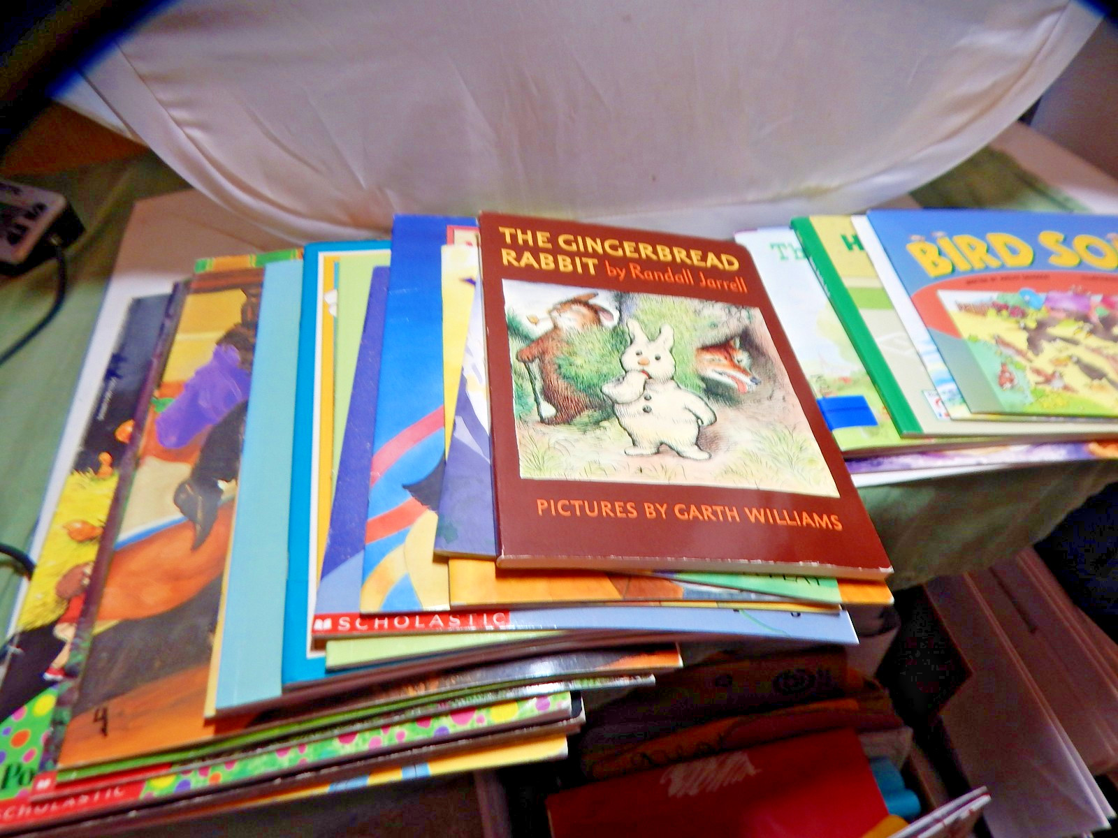 22 Juvenile Fiction Books Paperback Various Titles VArious Authors Lot of 22