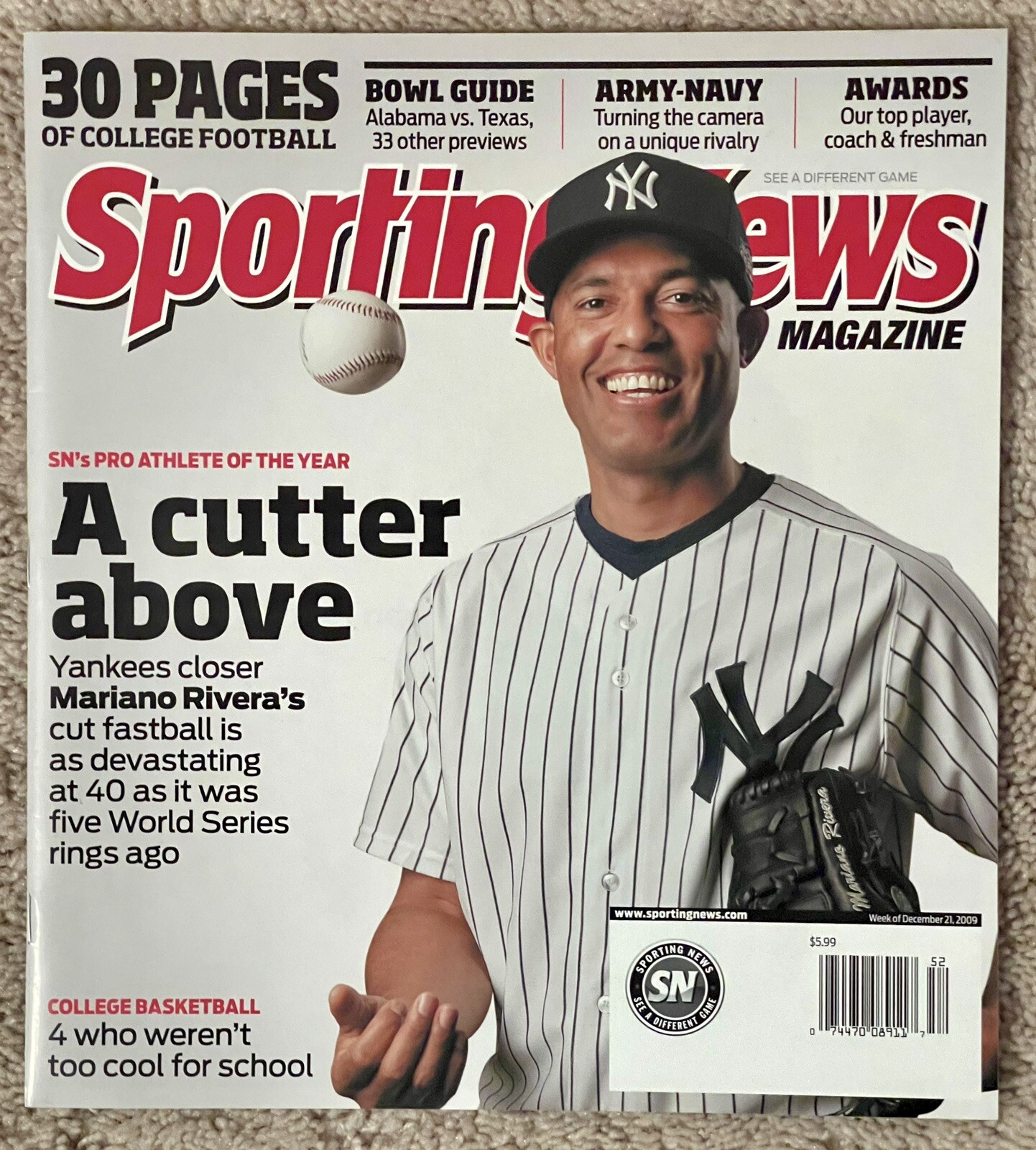 SPORTING NEWS 2009 MARIANO RIVERA MLB NEW YORK YANKEES-A CUTTER ABOVE-NO LABEL