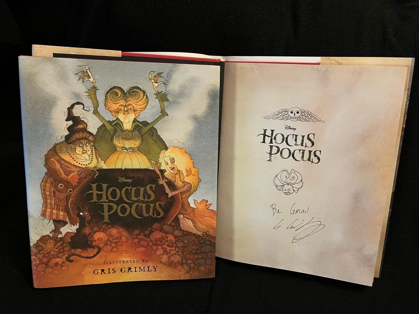 Gris Grimly signed Hocus Pocus 2nd printing hardcover book with doodle