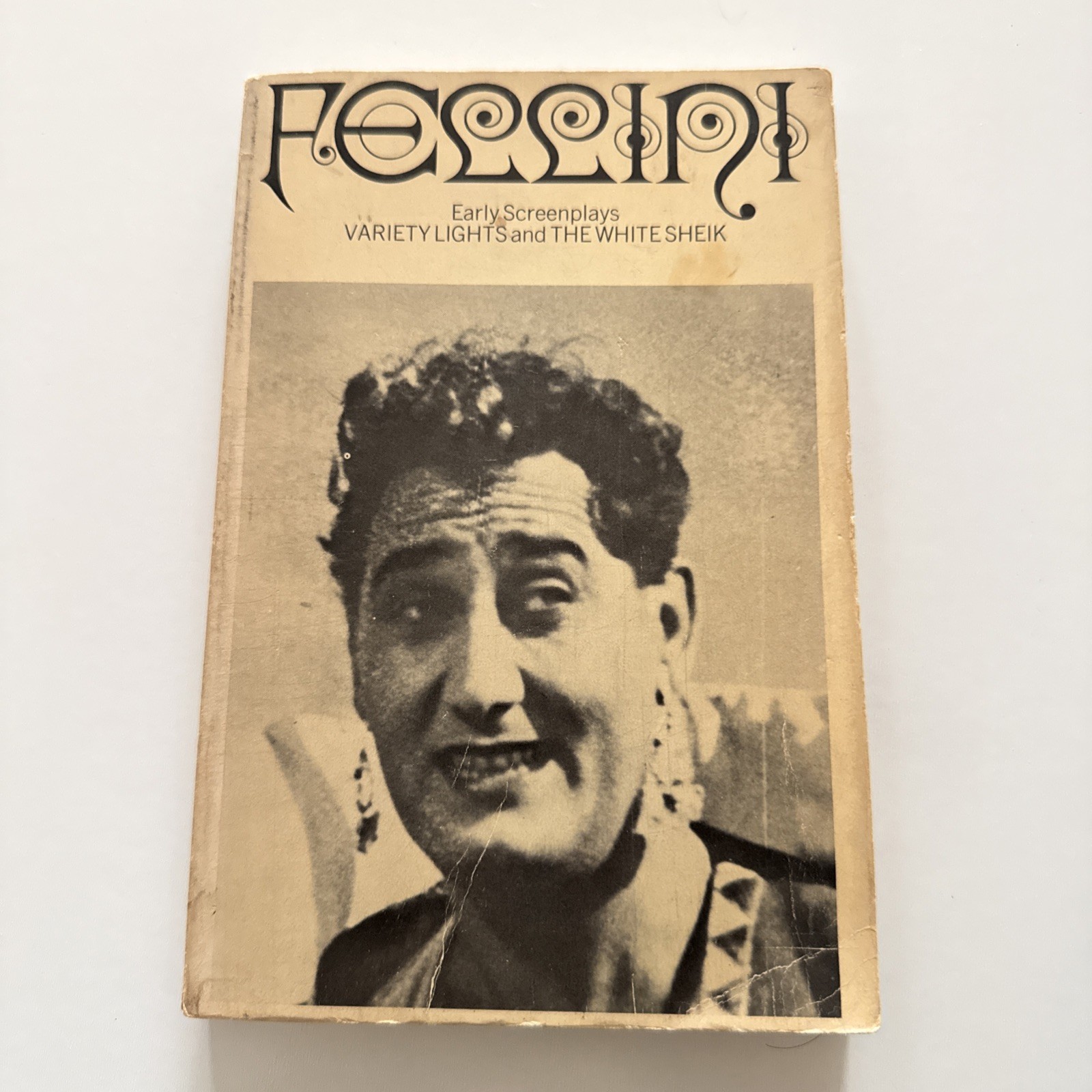 Fellini’s Early Screenplays by Federico Fellini