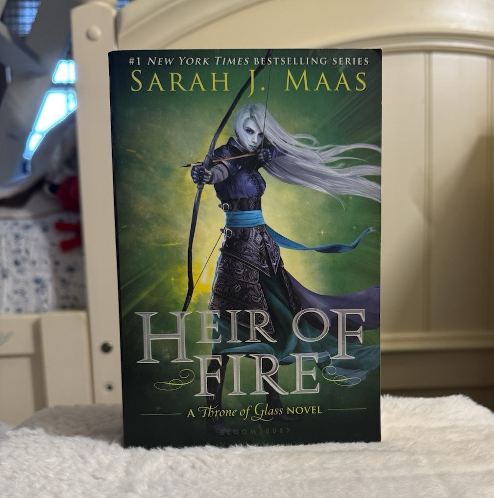 Sarah J. Maas Heir of Fire (Throne of Glass #3) Original Paperback 2015