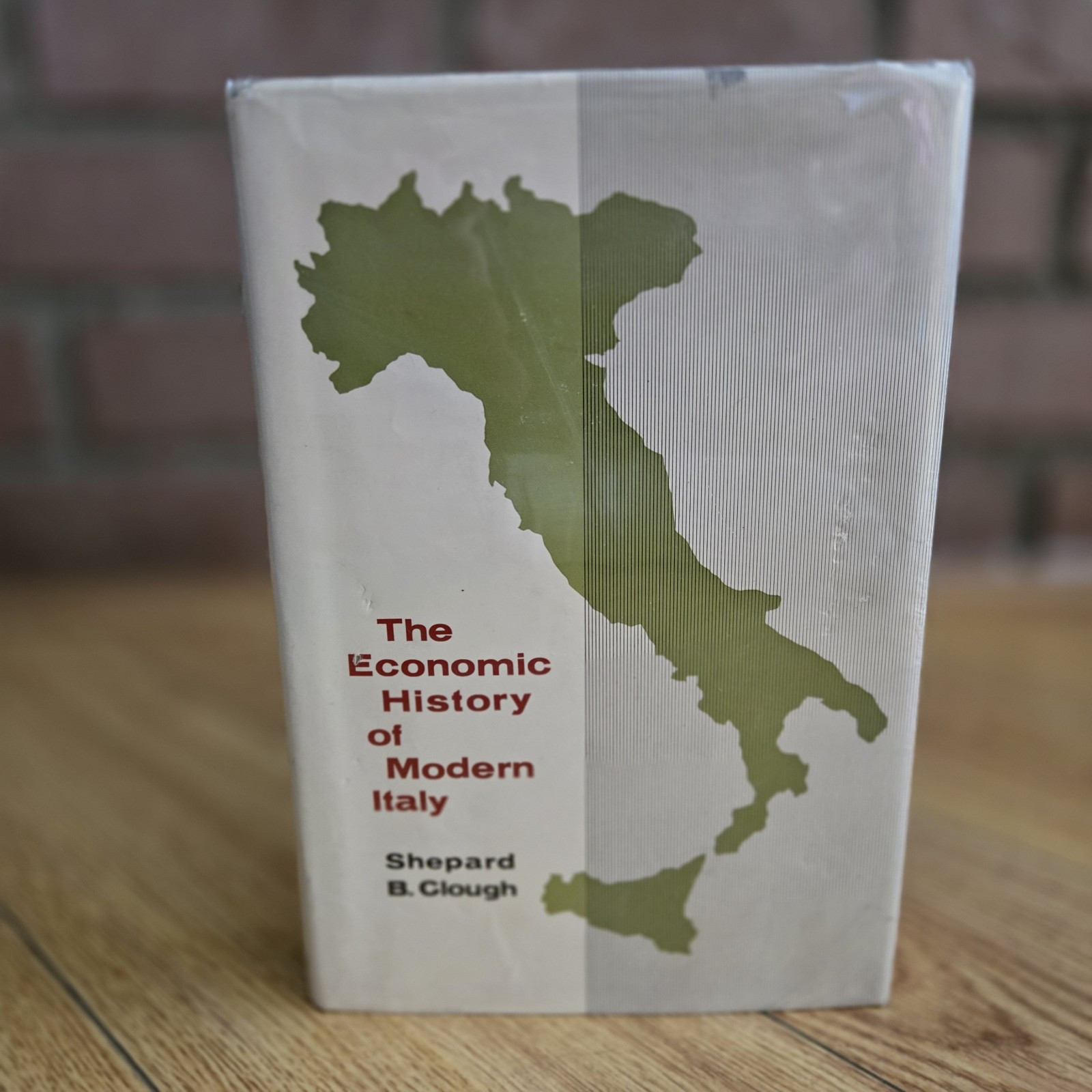 The Economic History of Modern Italy by Shepard B. Clough Hardcover Columbia