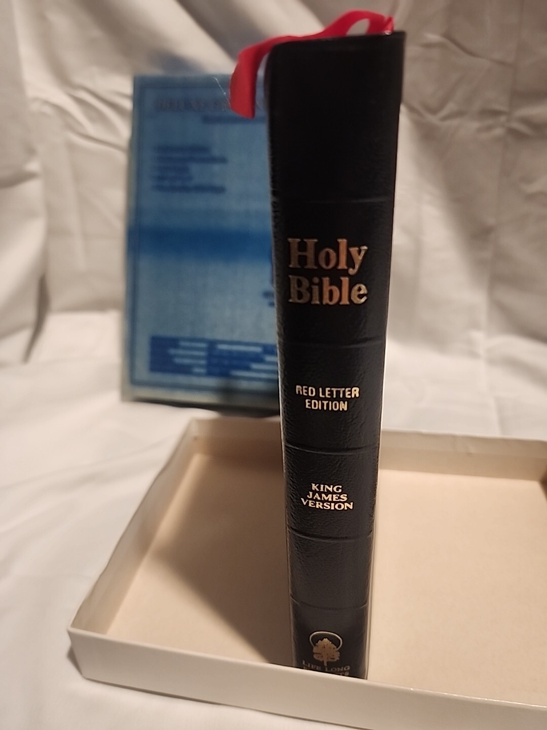Holy Bible Dictionary Concordance KJV Red Letter Edition Genuine Leather LLP