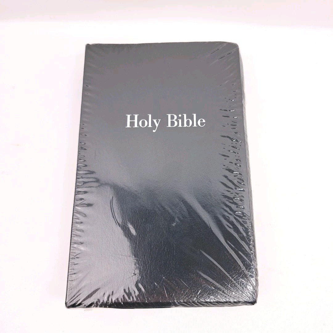 NKJV Holy Bible Print Black Leather Flex Cover Book