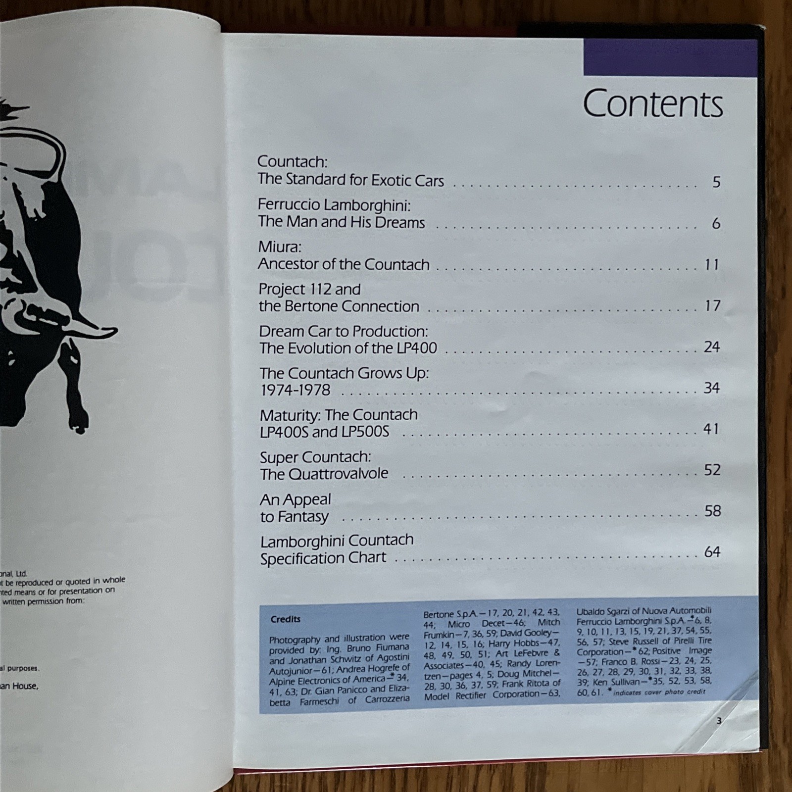 LAMBORGHINI COUNTACH By Graham Robson – Hardcover Book. Complete!