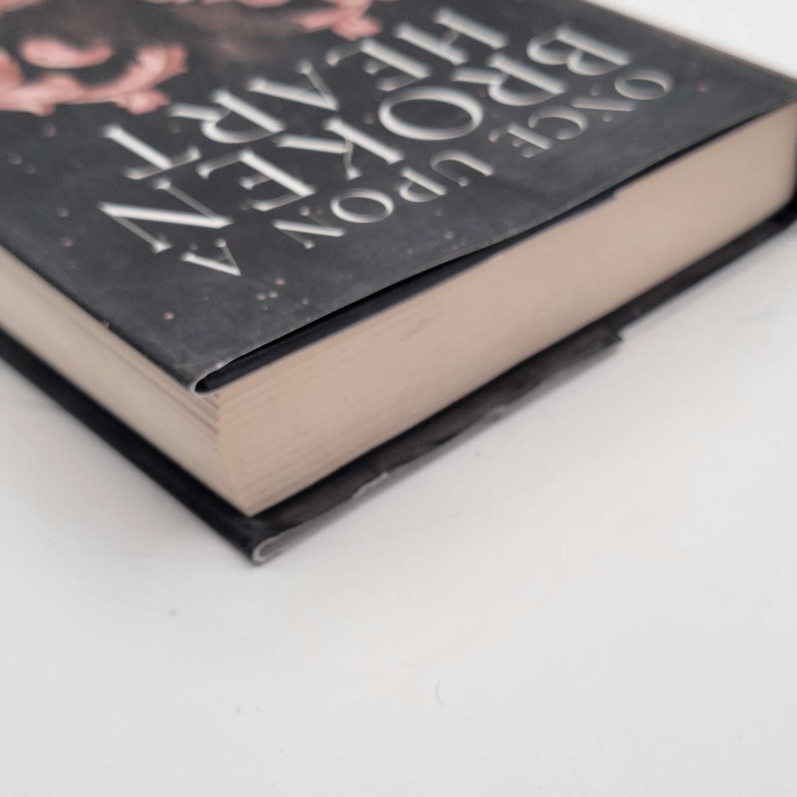 Stephanie Garber Once Upon a Broken Heart Hardcover First Edition 2021 Excellent
