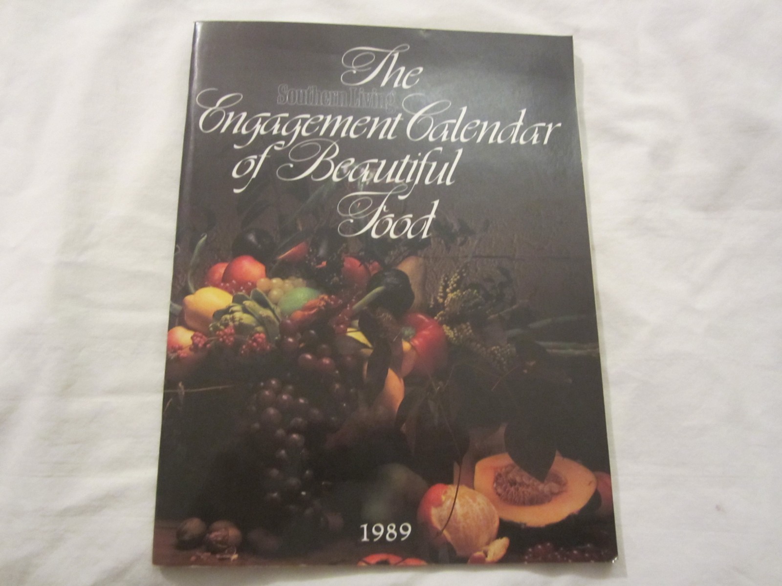 Vintage 1989 The Southern Living Engagement Calendar of Beautiful Food Cookbook