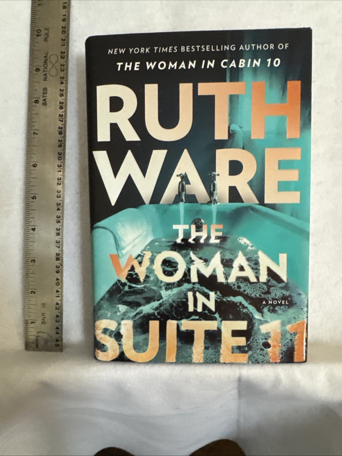 Woman in Suite 11 : A Novel by Ruth Ware (2025, Hardcover) 1st Ed