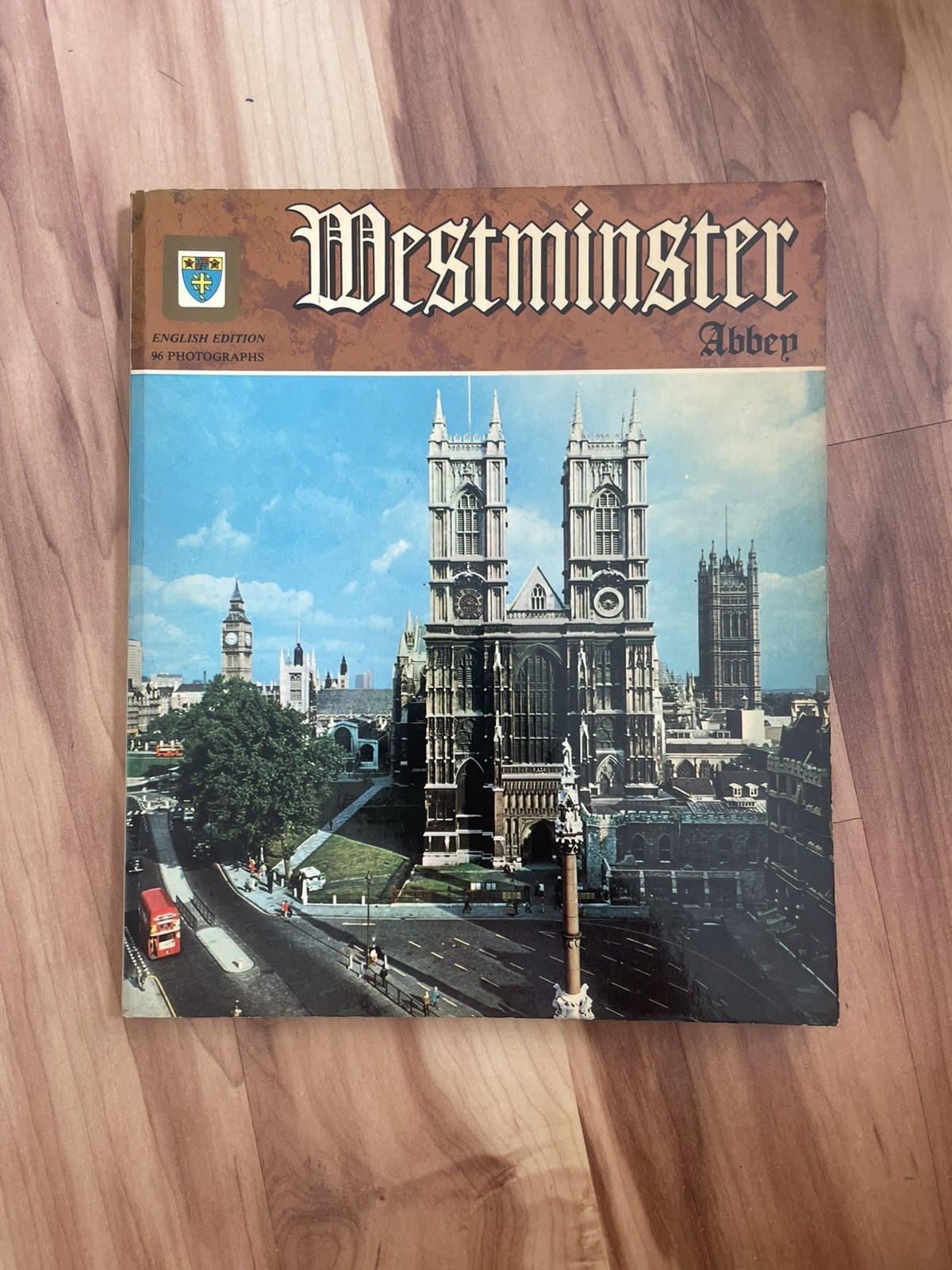 Westminster Abbey, by Trevor Beeson 1981 1st Ed., English Ed., in Good Condition