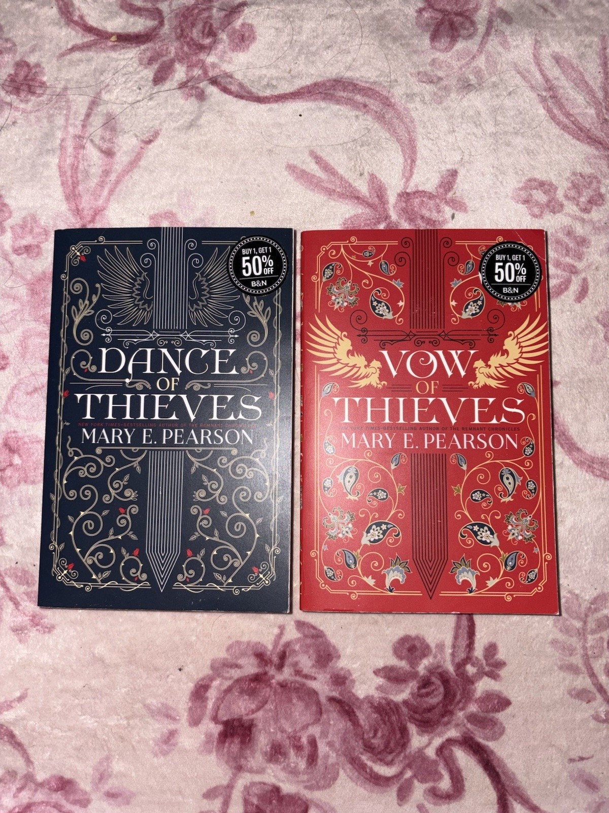 Mary E. Pearson Dance of Thieves Book Set 2 Paperback YA Fantasy