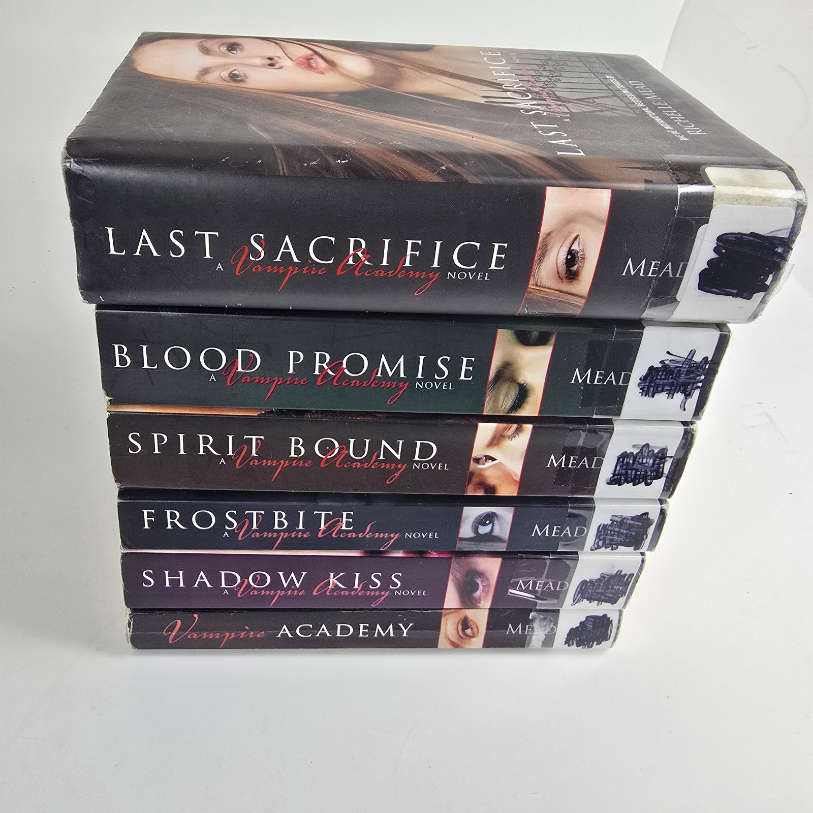 Richelle Mead Vampire Academy 1-6 Book Lot of 6 Complete Main Series 5 PB 1 HC
