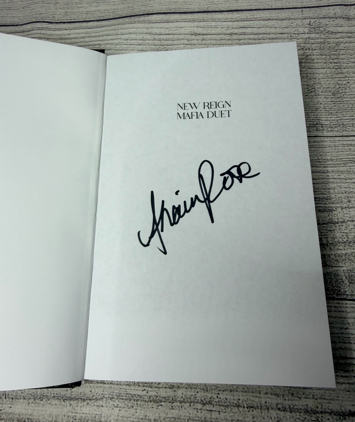 Shain Rose New Reign Mafia Duet Hardback Gold Foil Signing Exclusive Signed HTF