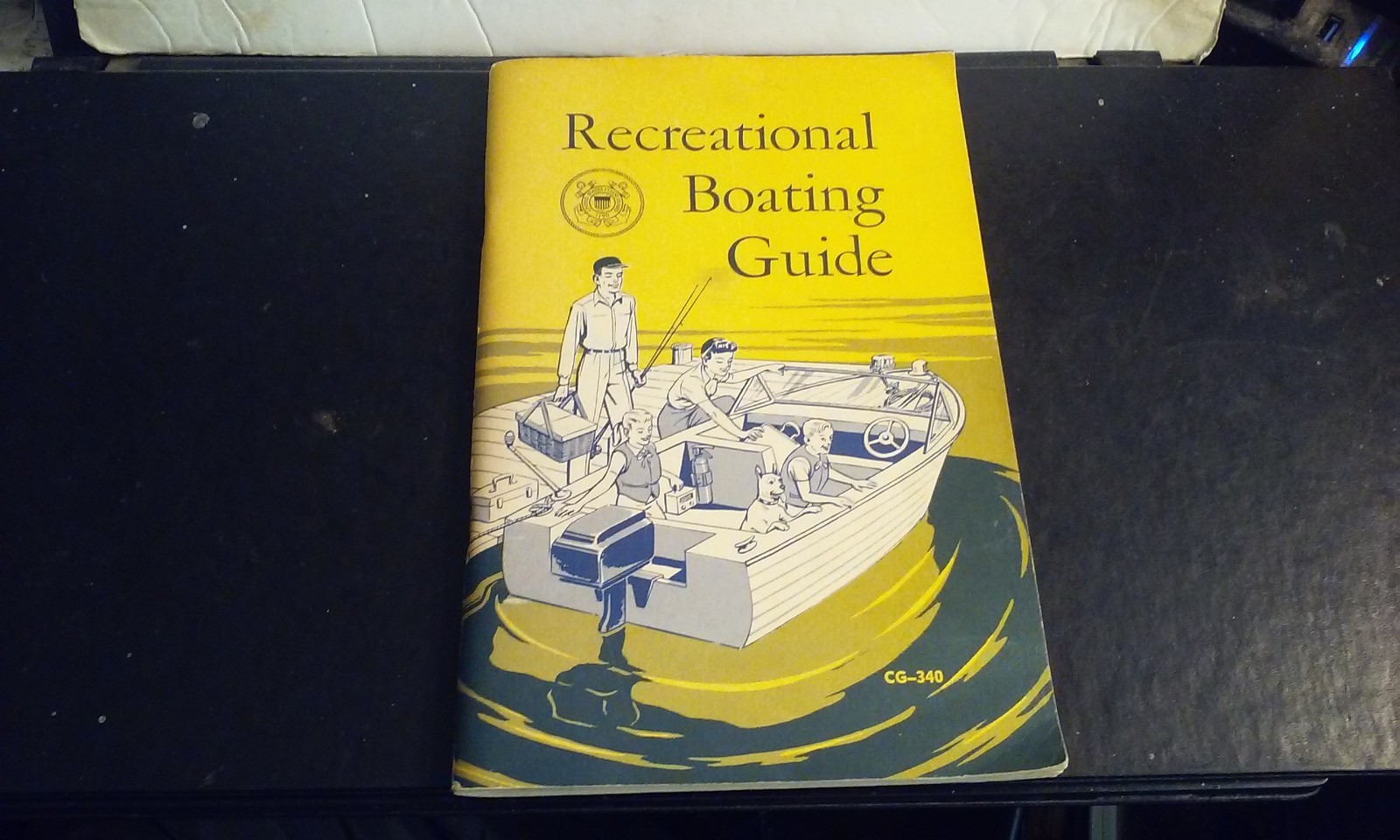 Recreational Boating Guide United States Coast Guard 1960 CG-340 76-Pages Illust