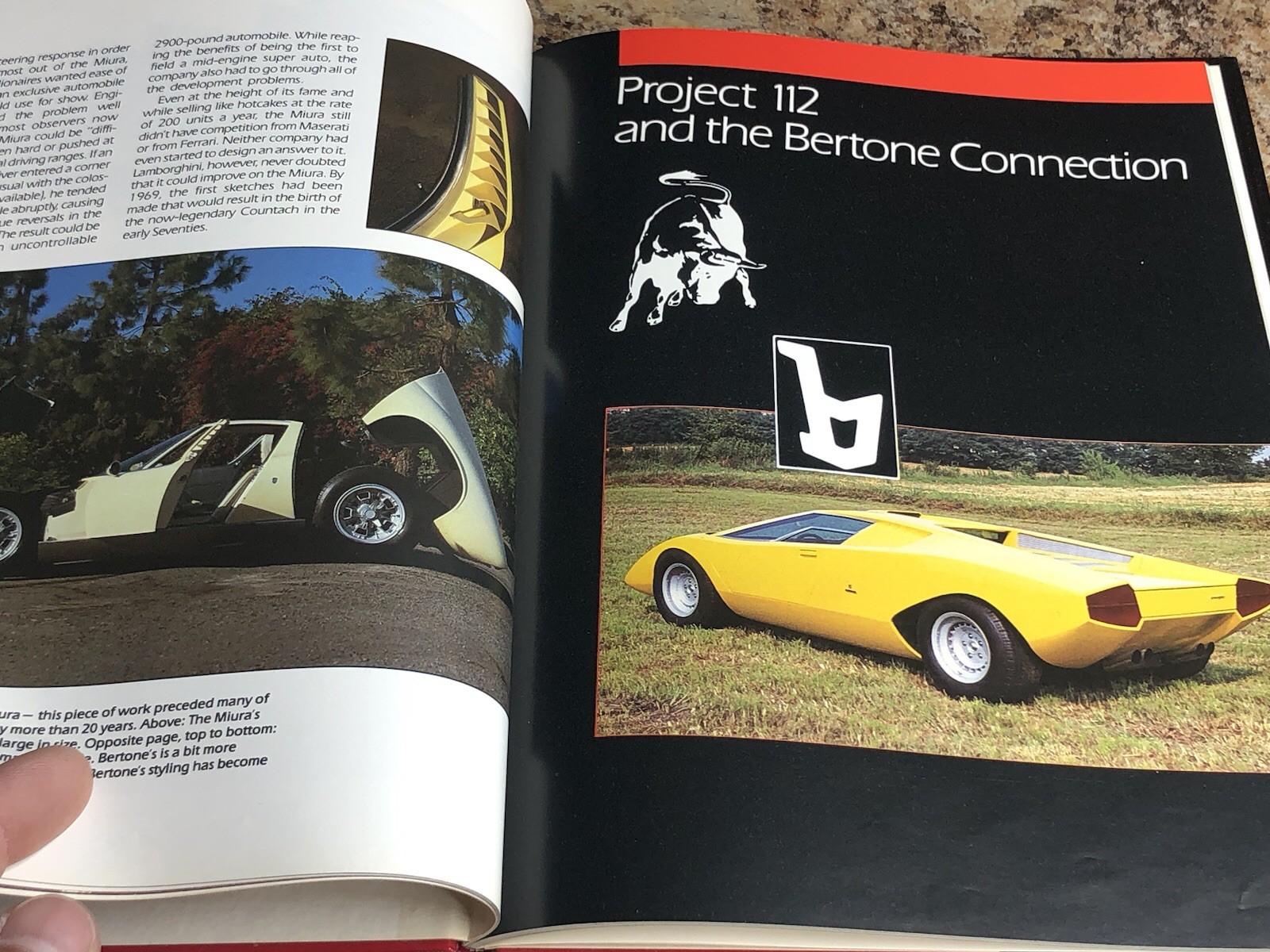 LAMBORGHINI COUNTACH BY GRAHAM ROBSON, BEEKMAN 1986 FIRST ED. 64pgs, w/DJ