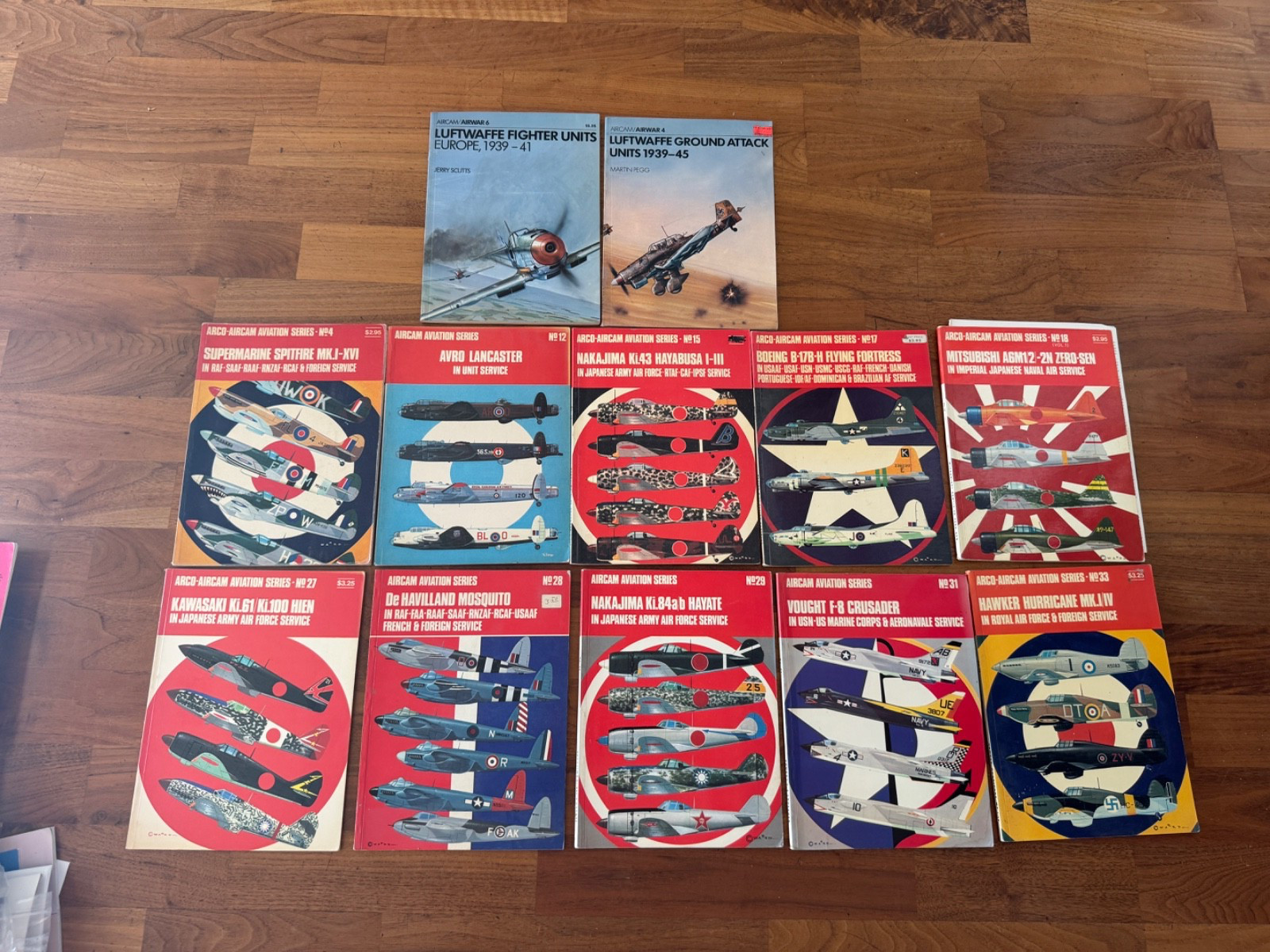 VINTAGE ARCO-AIRCAM AVIATION BOOK LOT (12) WWII COLOR CAMOUFLAGE PROFILES LUFTWA