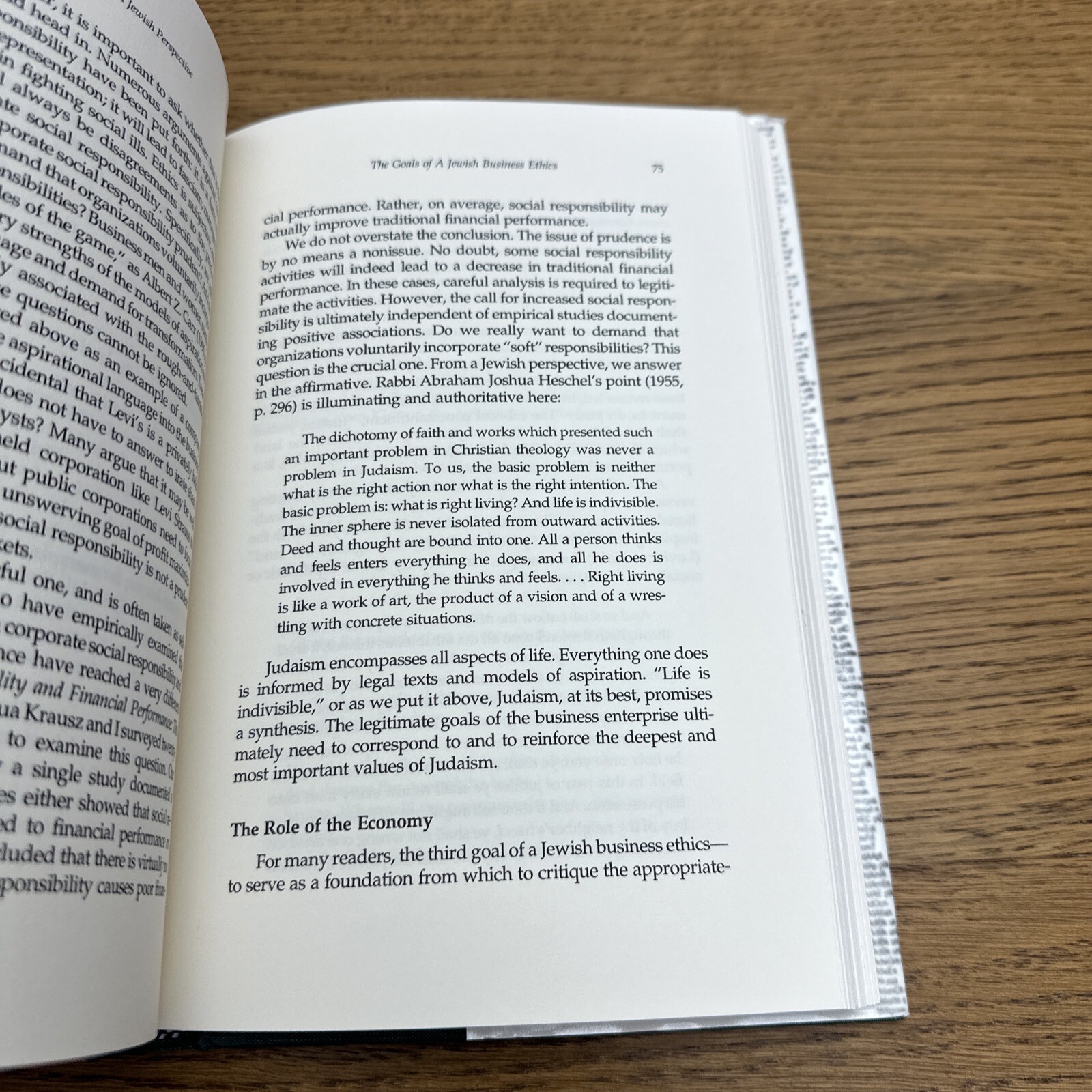 Business Ethics:A Jewish Perspective by Moses L. Pava Ktav Publishing House 1997
