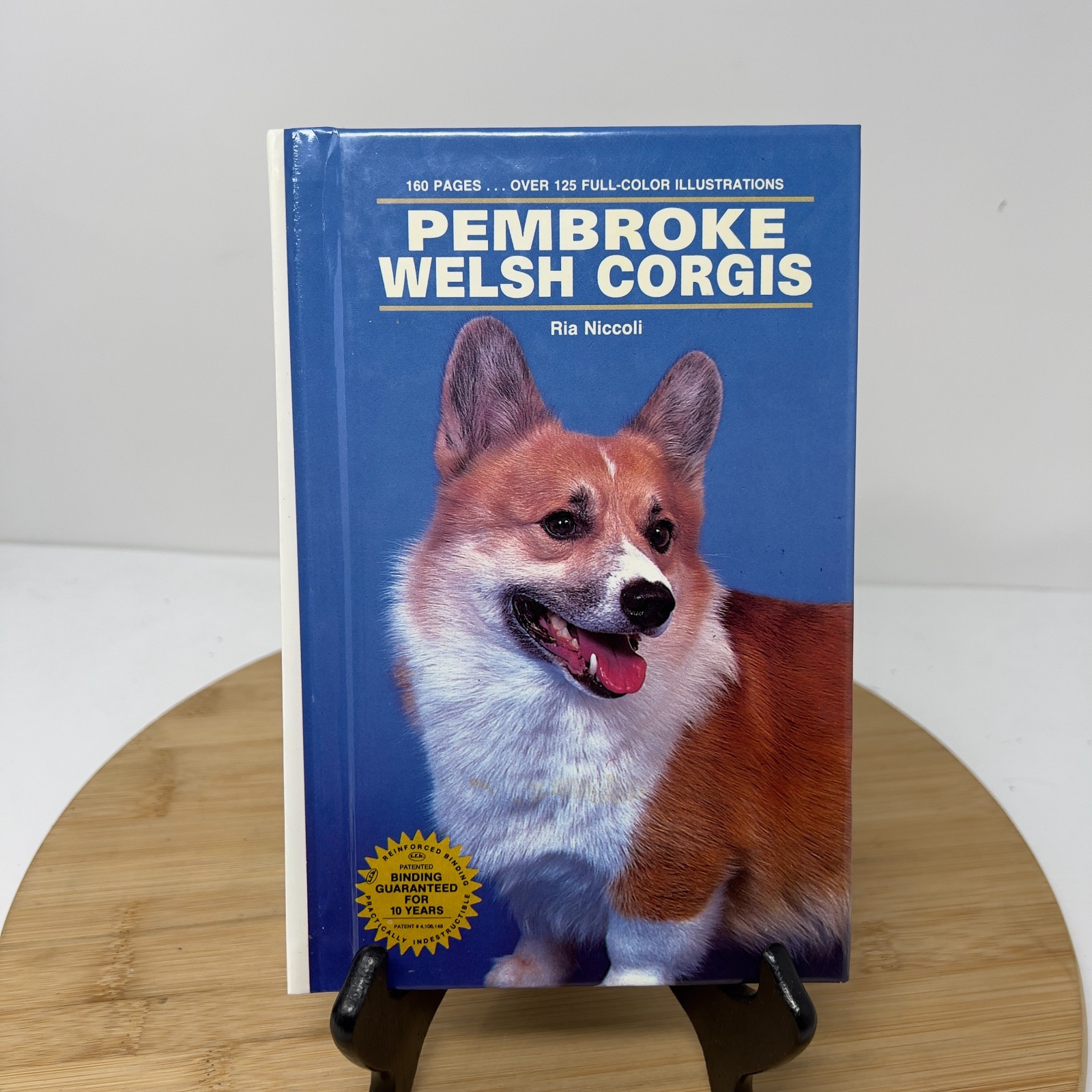 Pembroke Welsh Corgis by Ria Niccoli HC 1989 Edition