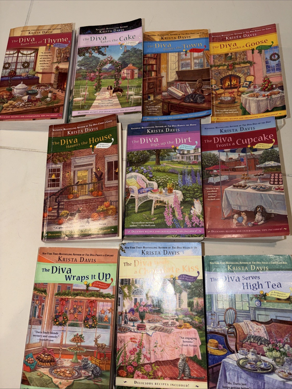 Krista Davis Books Diva Series 1-10 Mystery 10 Books Paperback Set