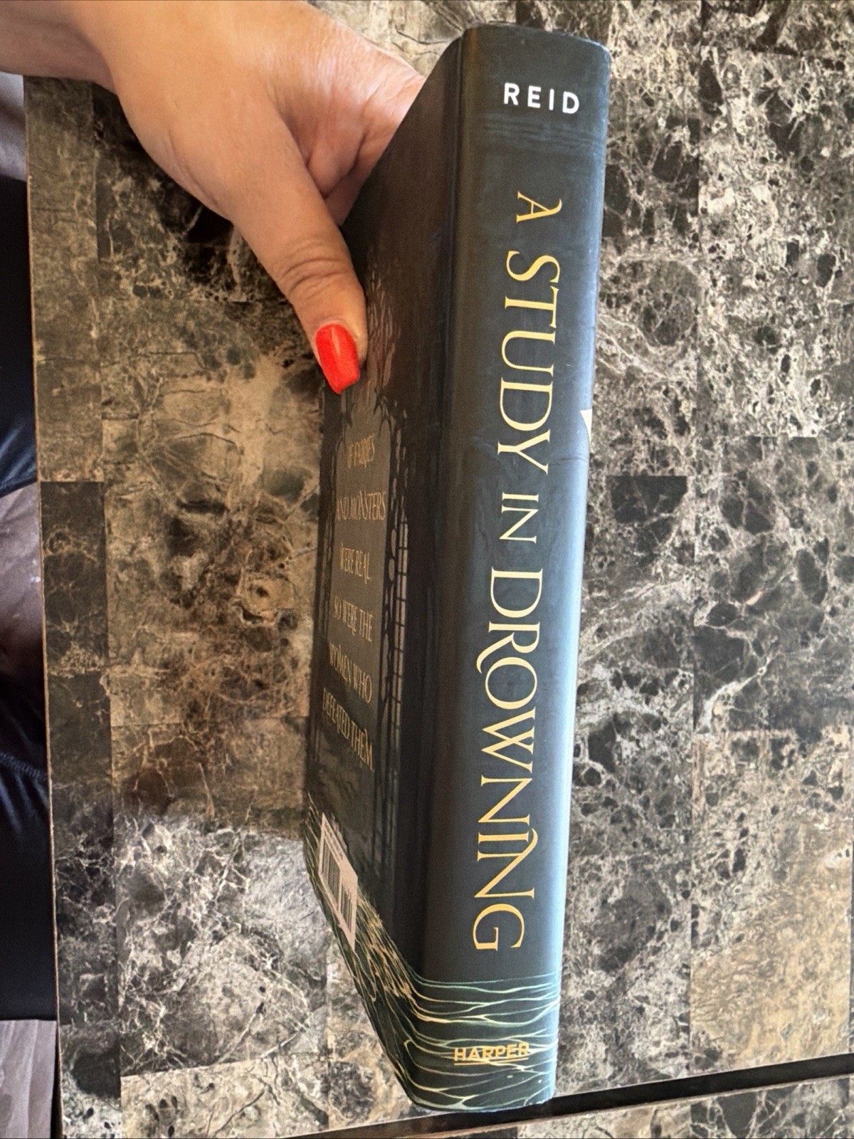 Study in Drowning Collector’s Deluxe Limited Edition by Ava Reid (2024,…