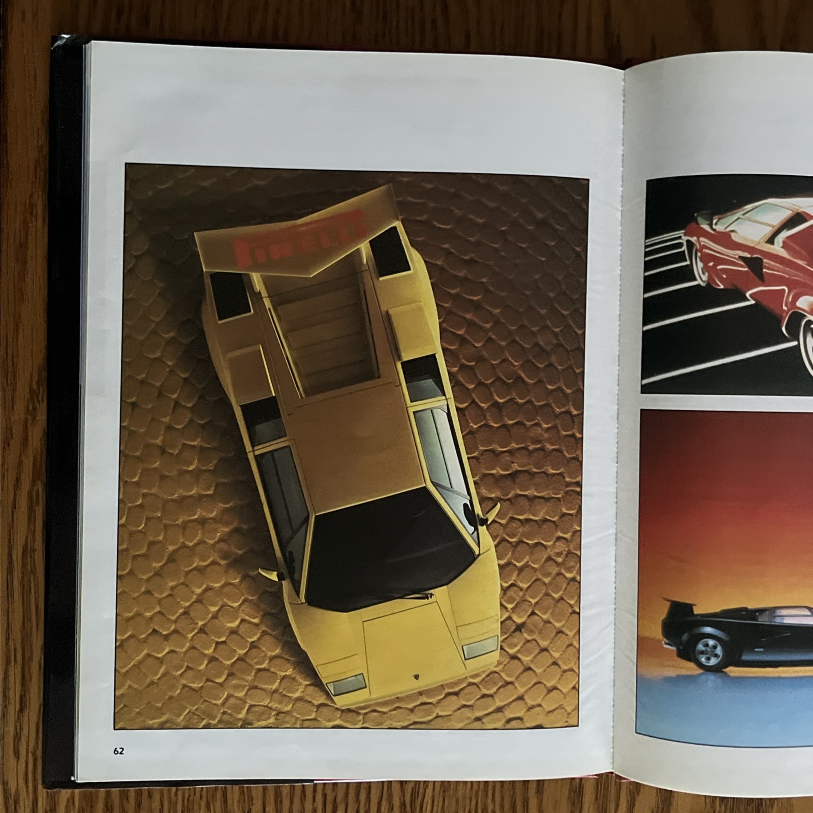 LAMBORGHINI COUNTACH By Graham Robson – Hardcover Book. Complete!