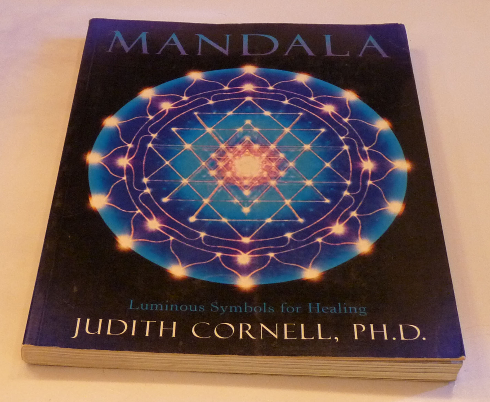 Mandala : Luminous Symbols for Healing by Judith Cornell / 1st quest edition