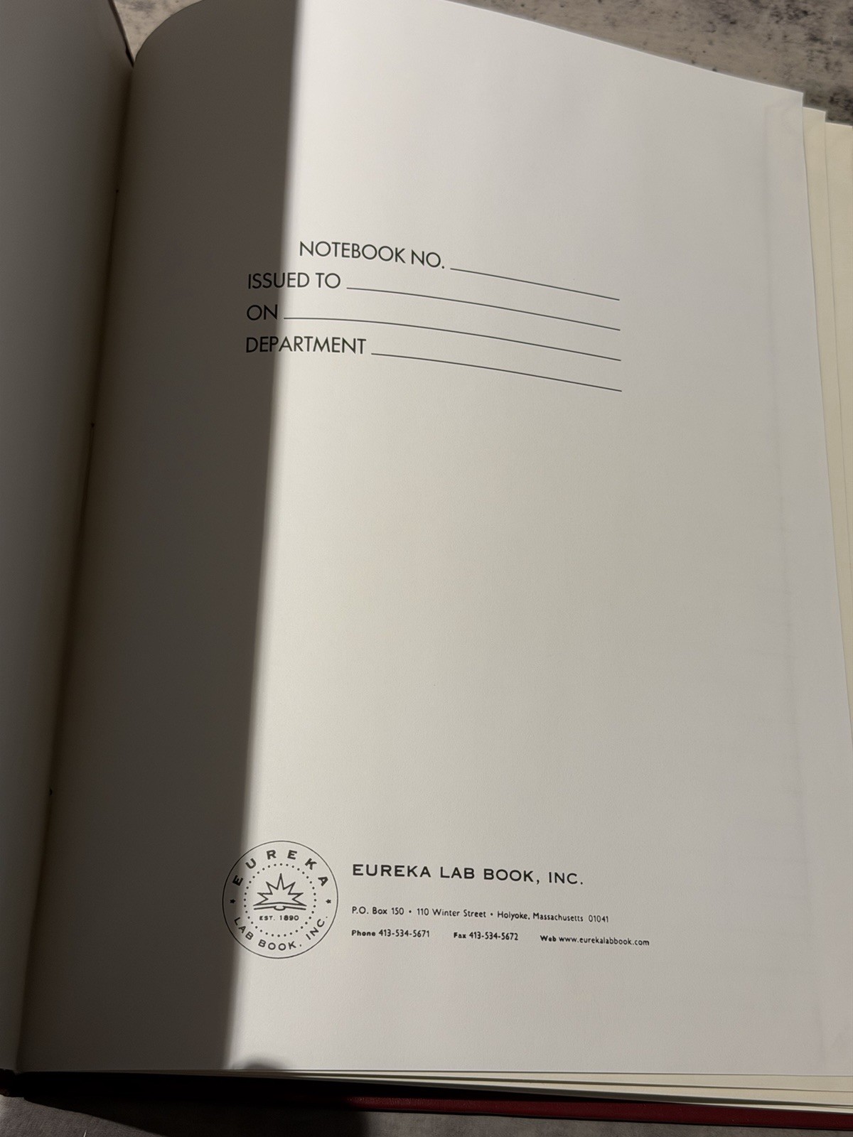 EUREKA LAB BOOK Inc. LABORATORY NOTEBOOK 52 PAGES