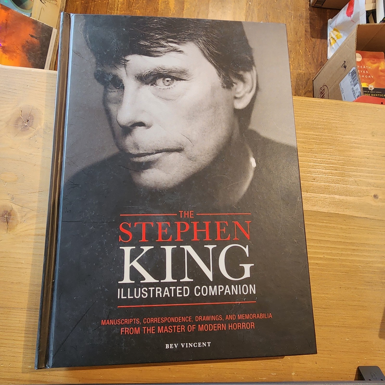 The Stephen King Illustrated Companion : Manuscripts, Correspondence, Drawings