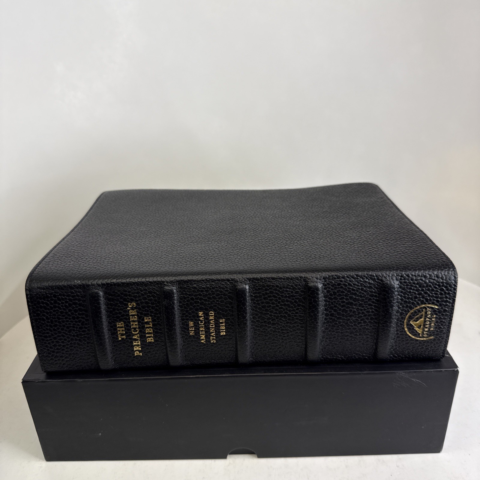 The Preacher’s Bible – NASB – Black Premium Leather – John MacArthur