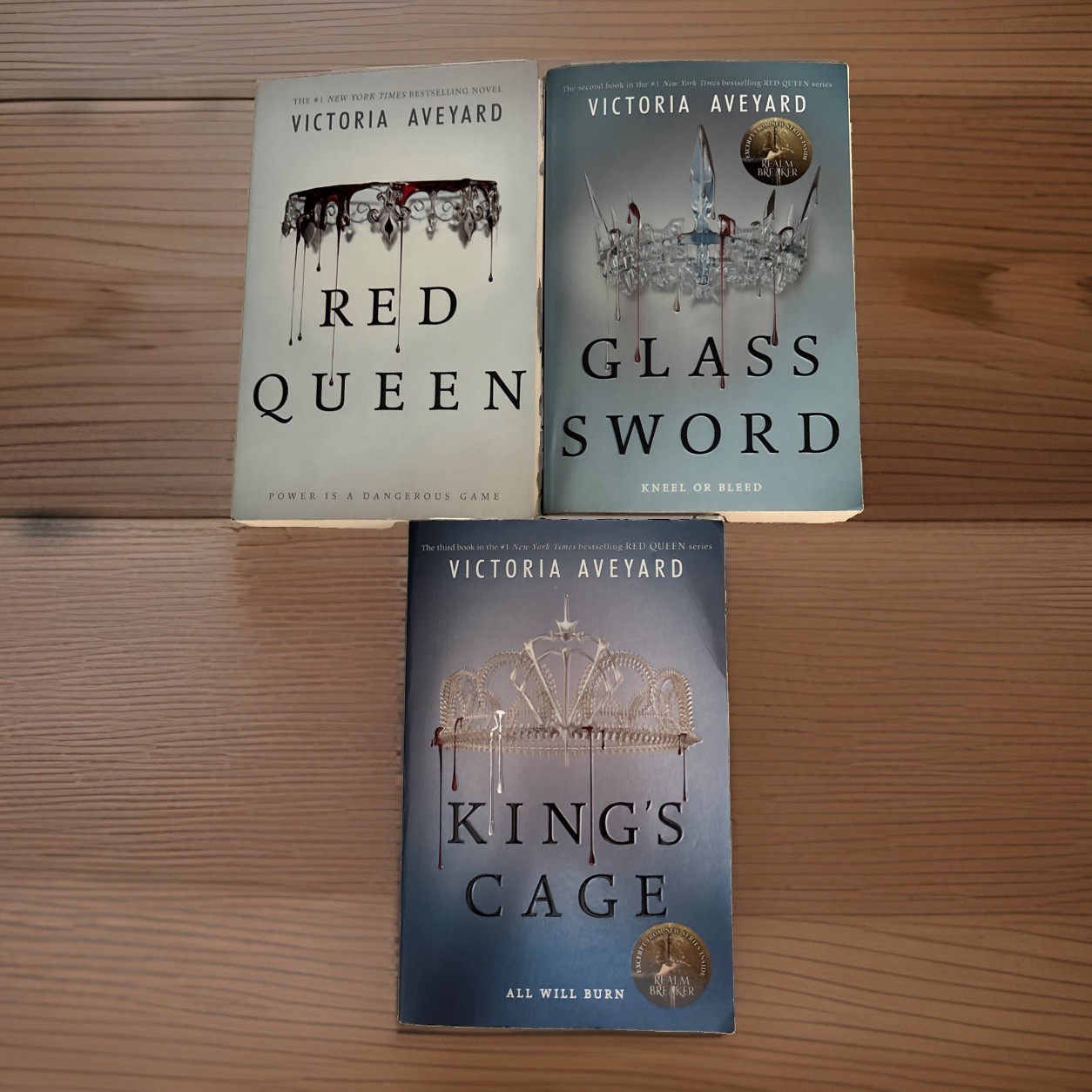 Red Queen Series Lot 3 Victoria Aveyard Books 1-3 Paperback YA Fantasy Set