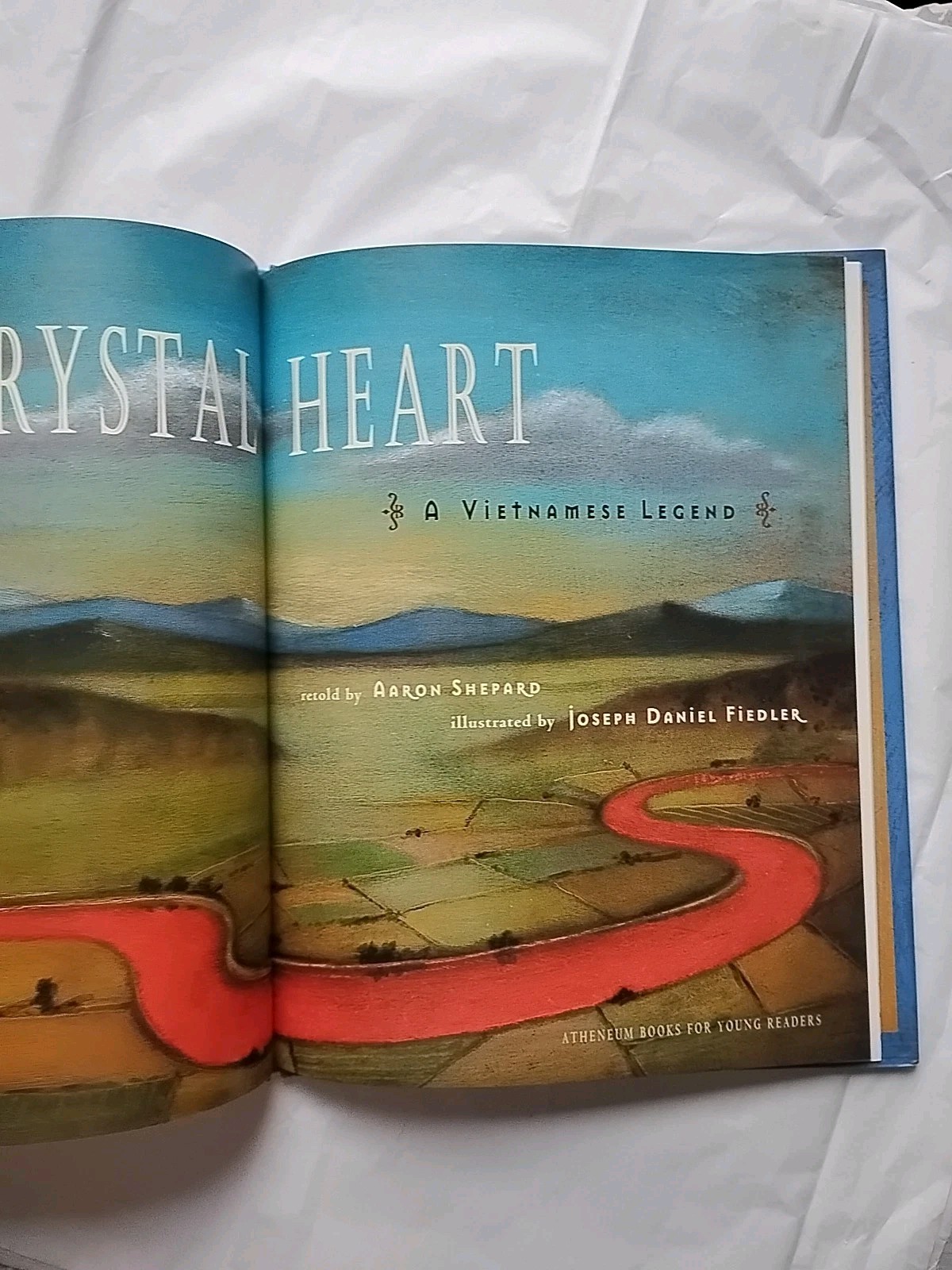 Crystal Heart : A Vietnamese Legend Book And Script 1st Edition (454)