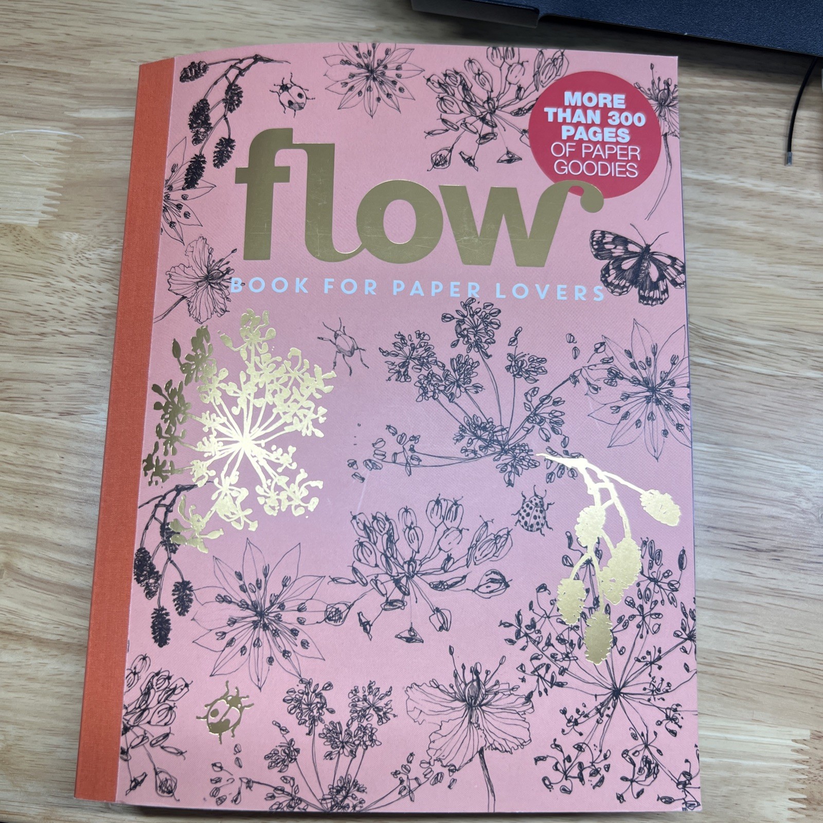 2024 FLOW Magazine BOOK FOR PAPER LOVERS 300+ Pages Of PAPER GOODIES