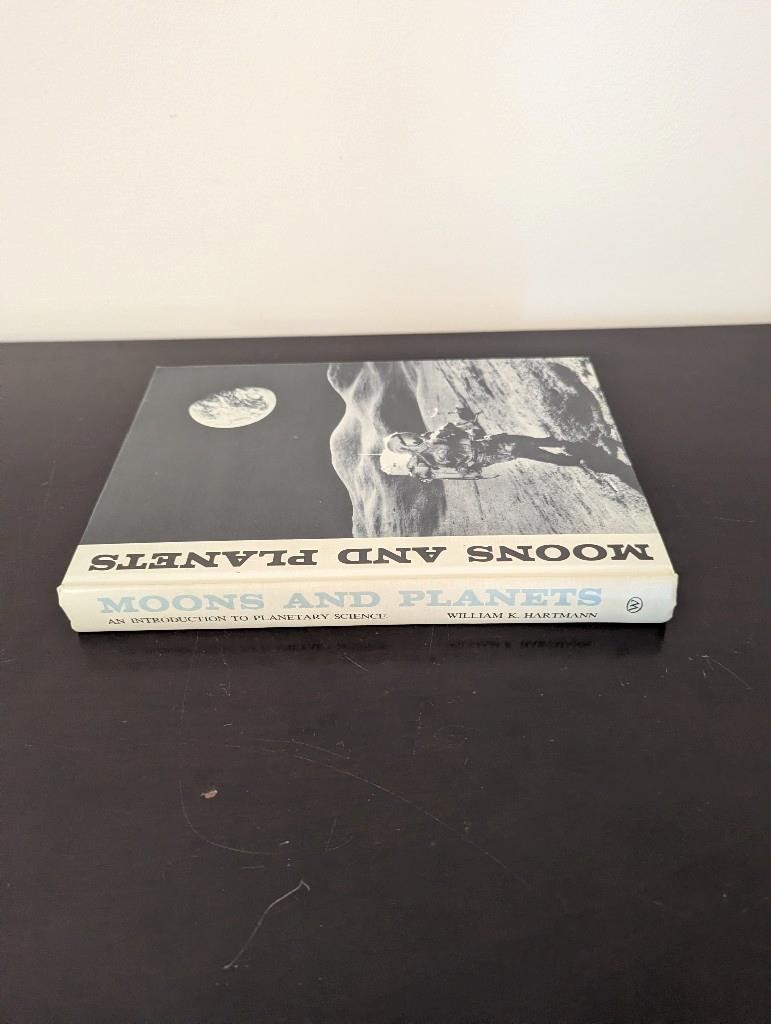 Moons And Planets William K. Hartmann 1973 Revised printing Apollo era