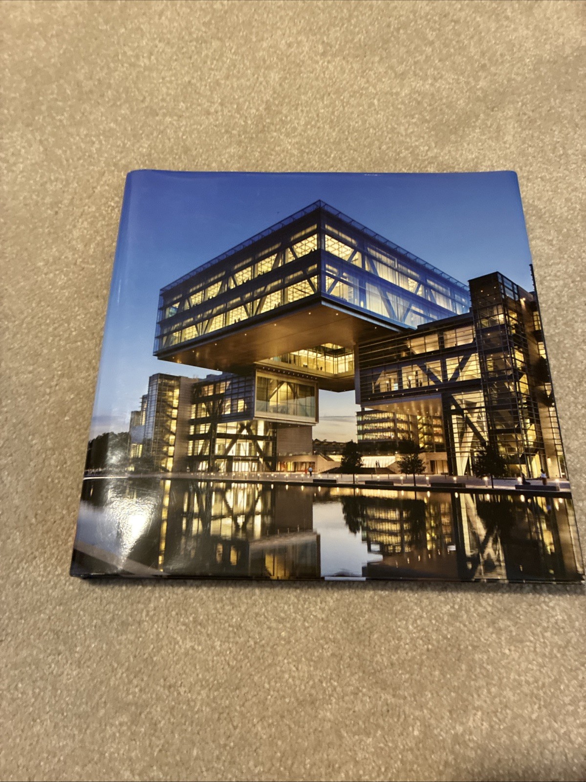 ExxonMobil Houston Campus ~ Coffee Table Book ~ HB / DJ ~ Free Shipping