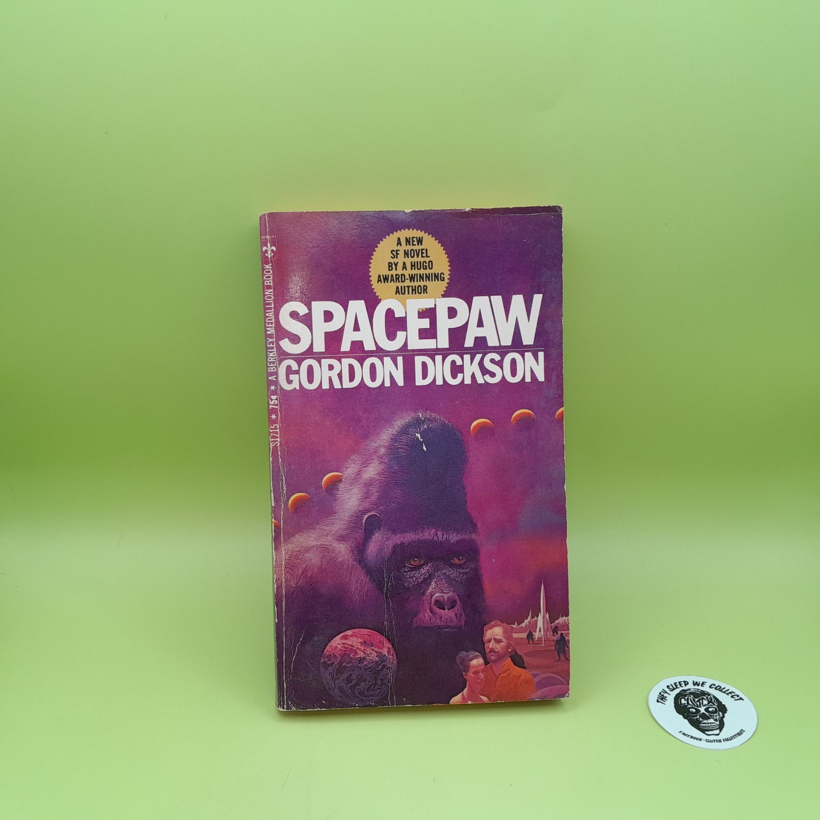 Spacepaw by Gordon Dickson 1969 Berkley Medallion Books Paperback
