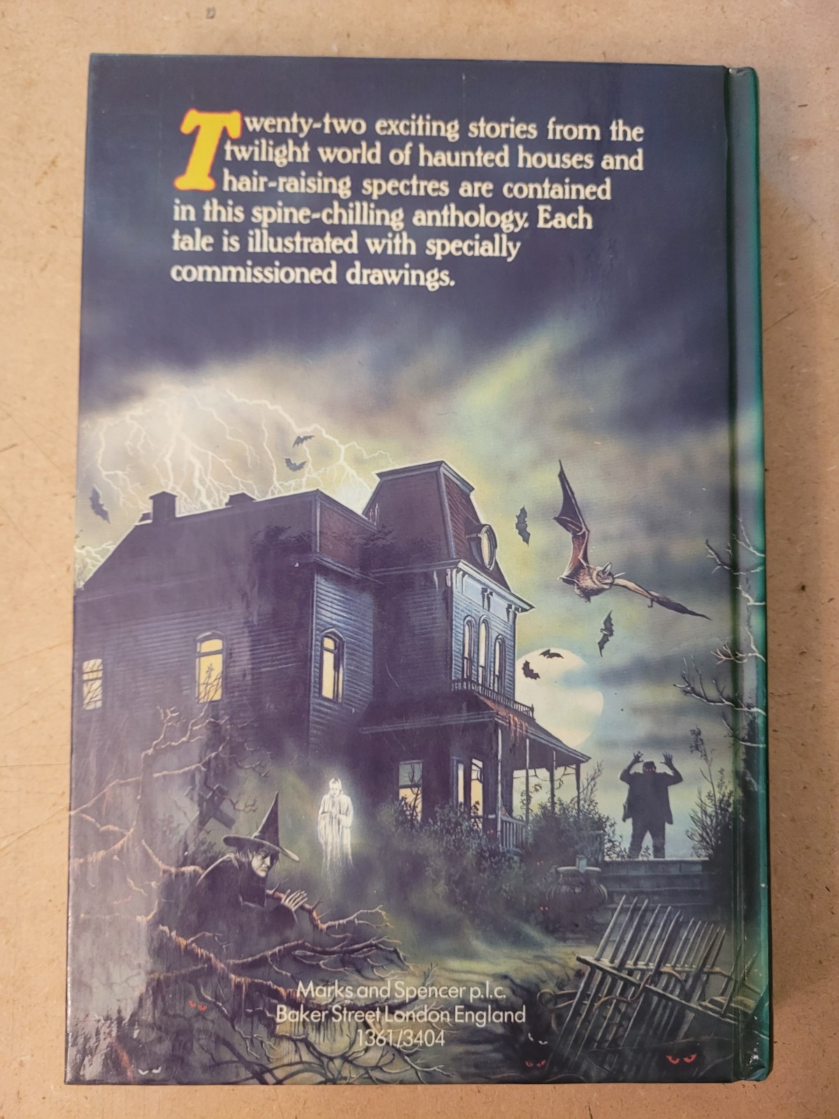 St. Michael GHOST STORIES (1982, Octopus Books, UK Import, Hardcover, Anthology)