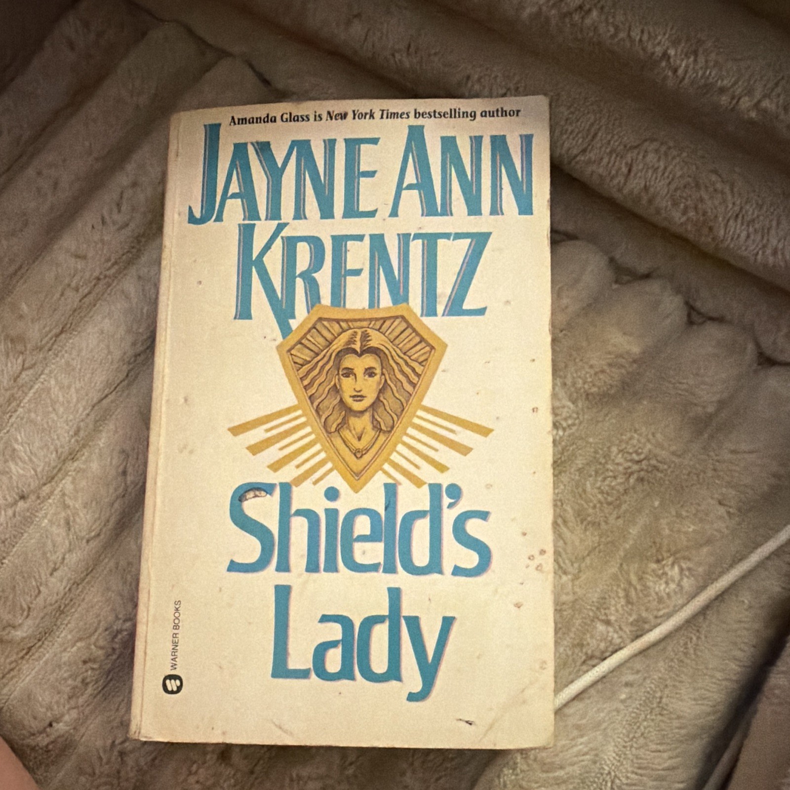 Warner Books Shield’s Lady Jayne Ann Krentz Paperback Fiction Adults Novel
